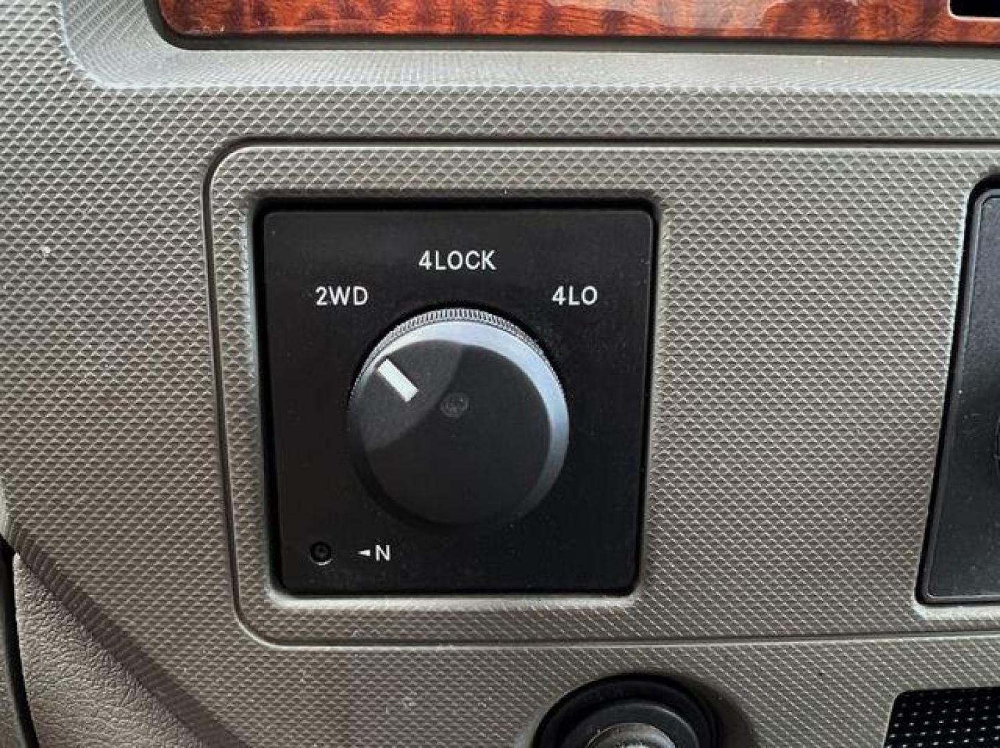 2006 RED /Tan DODGE RAM 1500 ST (1D7HU18236S) with an 5.7L engine, Automatic transmission, located at 2990 Old Orchard Rd., Jackson, MO, 63755, 37.354214, -89.612106 - Photo#2