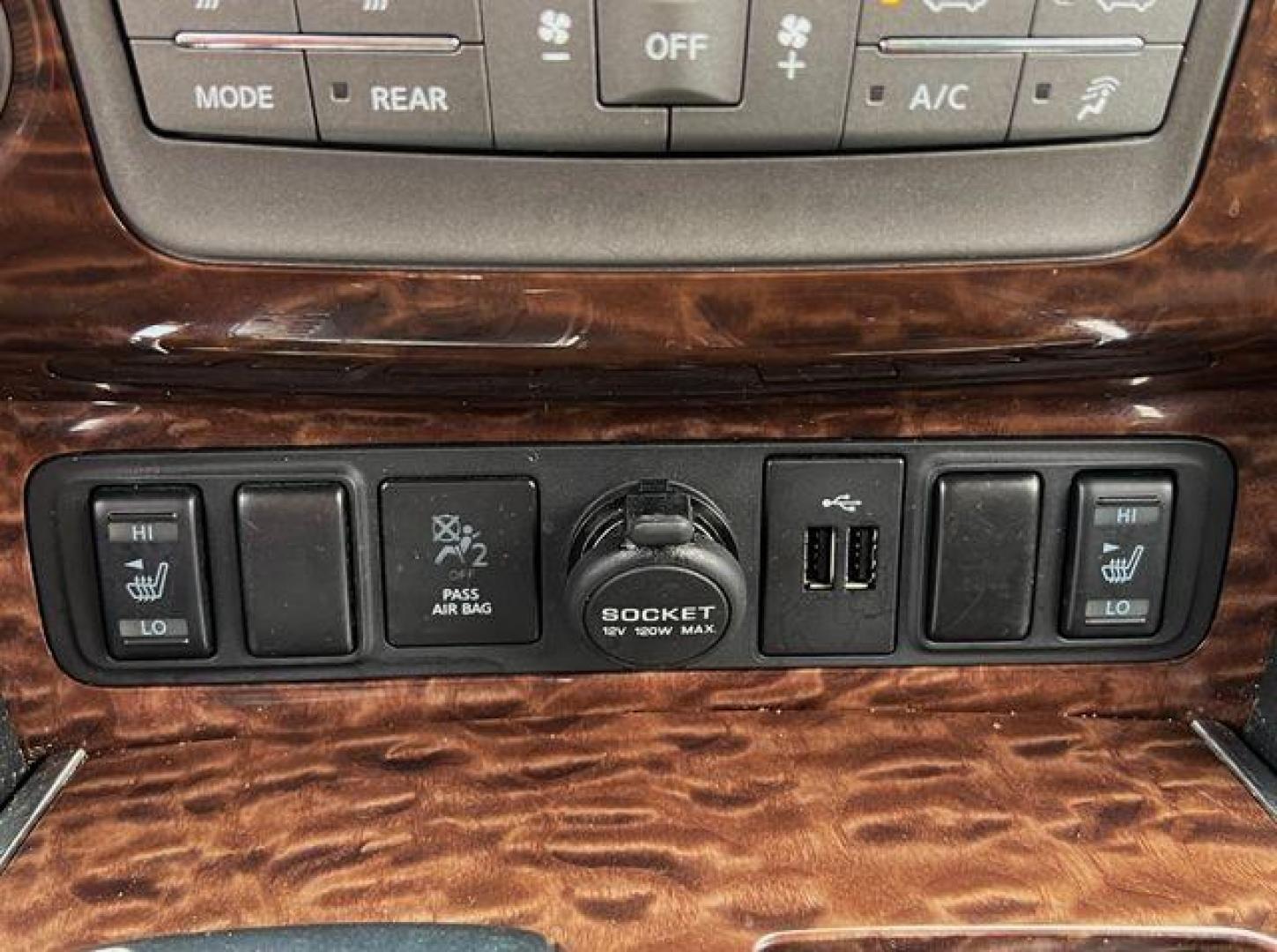 2018 WHITE /Black NISSAN ARMADA SL (JN8AY2NC2JX) with an 5.6L engine, Automatic transmission, located at 2990 Old Orchard Rd., Jackson, MO, 63755, 37.354214, -89.612106 - Photo#5