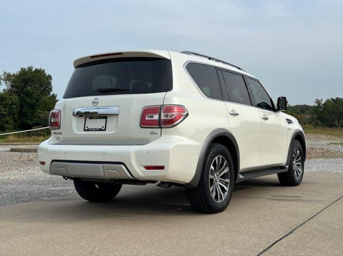 2018 WHITE /Black NISSAN ARMADA SL (JN8AY2NC2JX) with an 5.6L engine, Automatic transmission, located at 2990 Old Orchard Rd., Jackson, MO, 63755, 37.354214, -89.612106 - Photo#12