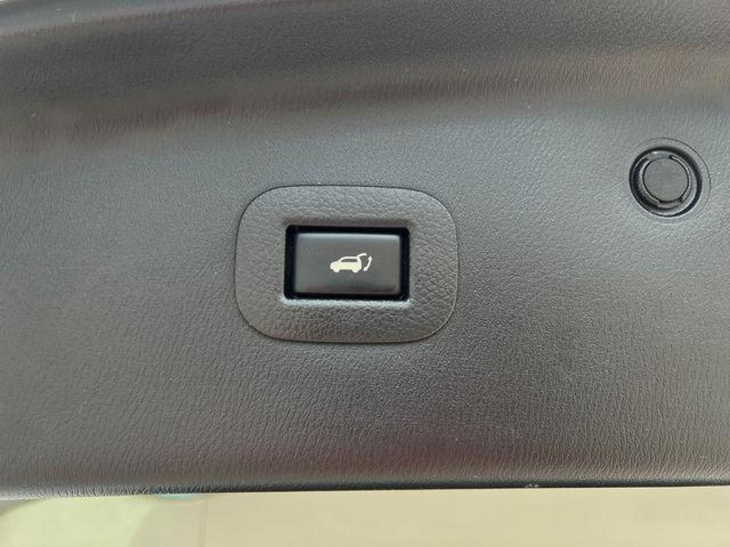 2018 WHITE /Black NISSAN ARMADA SL (JN8AY2NC2JX) with an 5.6L engine, Automatic transmission, located at 2990 Old Orchard Rd., Jackson, MO, 63755, 37.354214, -89.612106 - Photo#26