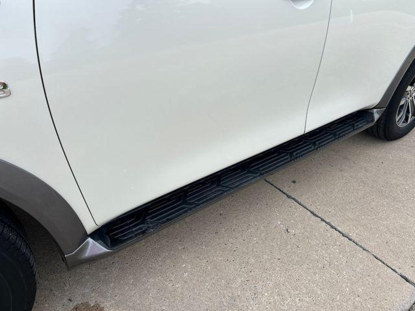 2018 WHITE /Black NISSAN ARMADA SL (JN8AY2NC2JX) with an 5.6L engine, Automatic transmission, located at 2990 Old Orchard Rd., Jackson, MO, 63755, 37.354214, -89.612106 - Photo#48