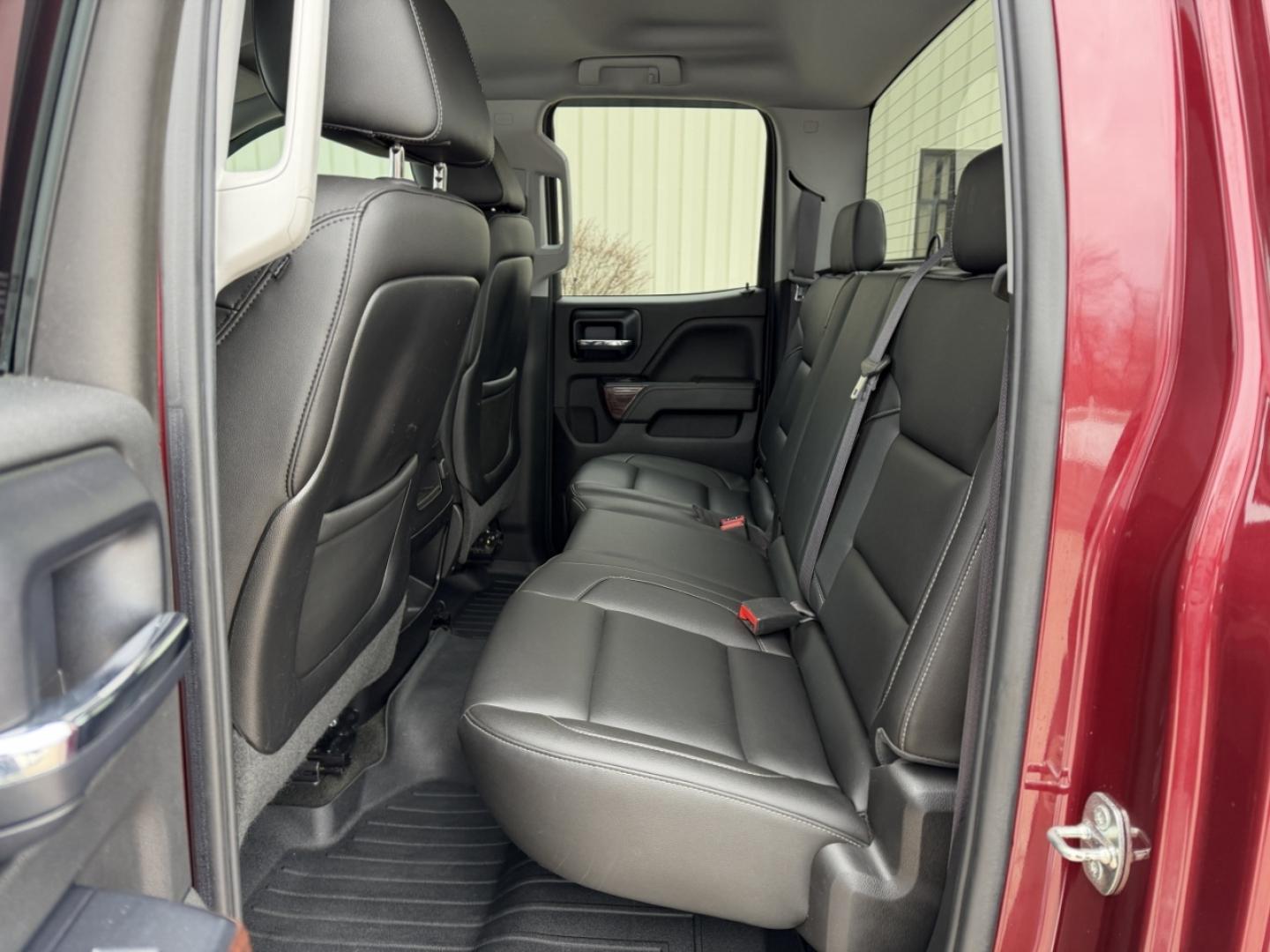 2014 MAROON /Black Leather GMC Sierra 1500 SLT Crew Cab 4WD (1GTV2VEJ4EZ) with an 6.2L V8 engine, Automatic transmission, located at 2990 Old Orchard Rd., Jackson, MO, 63755, 37.354214, -89.612106 - *** SALVAGE TITLE *** 2014 GMC Sierra 1500 SLT Only 91xxx miles 4x4 6.2L V8 Automatic Leather Navigation Power/Heated Seats Backup Camera Bluetooth Remote Start Cruise Power Windows/Locks/Mirrors We have financing available and we accept trades! Fill out a credit application on our web - Photo#19