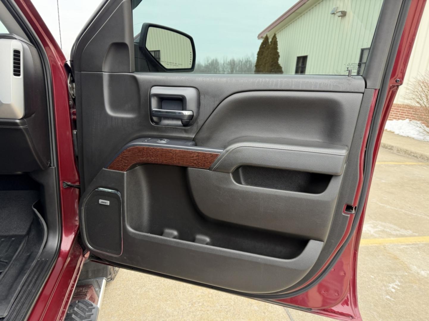 2014 MAROON /Black Leather GMC Sierra 1500 SLT Crew Cab 4WD (1GTV2VEJ4EZ) with an 6.2L V8 engine, Automatic transmission, located at 2990 Old Orchard Rd., Jackson, MO, 63755, 37.354214, -89.612106 - *** SALVAGE TITLE *** 2014 GMC Sierra 1500 SLT Only 91xxx miles 4x4 6.2L V8 Automatic Leather Navigation Power/Heated Seats Backup Camera Bluetooth Remote Start Cruise Power Windows/Locks/Mirrors We have financing available and we accept trades! Fill out a credit application on our web - Photo#17