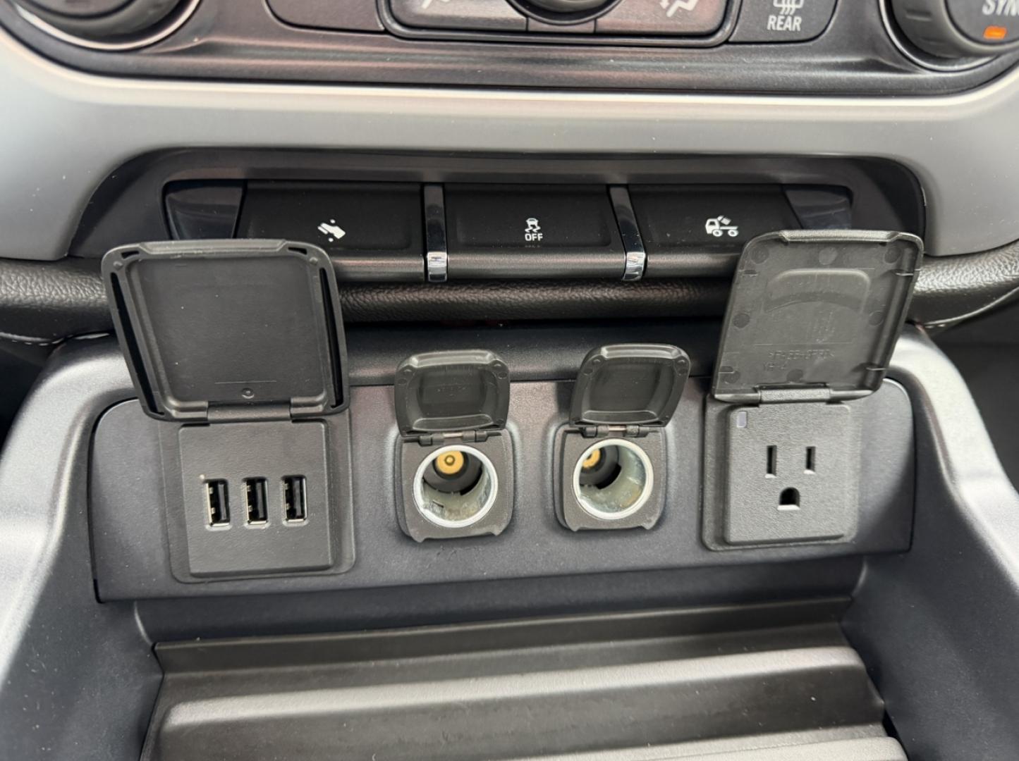 2014 MAROON /Black Leather GMC Sierra 1500 SLT Crew Cab 4WD (1GTV2VEJ4EZ) with an 6.2L V8 engine, Automatic transmission, located at 2990 Old Orchard Rd., Jackson, MO, 63755, 37.354214, -89.612106 - *** SALVAGE TITLE *** 2014 GMC Sierra 1500 SLT Only 91xxx miles 4x4 6.2L V8 Automatic Leather Navigation Power/Heated Seats Backup Camera Bluetooth Remote Start Cruise Power Windows/Locks/Mirrors We have financing available and we accept trades! Fill out a credit application on our web - Photo#27