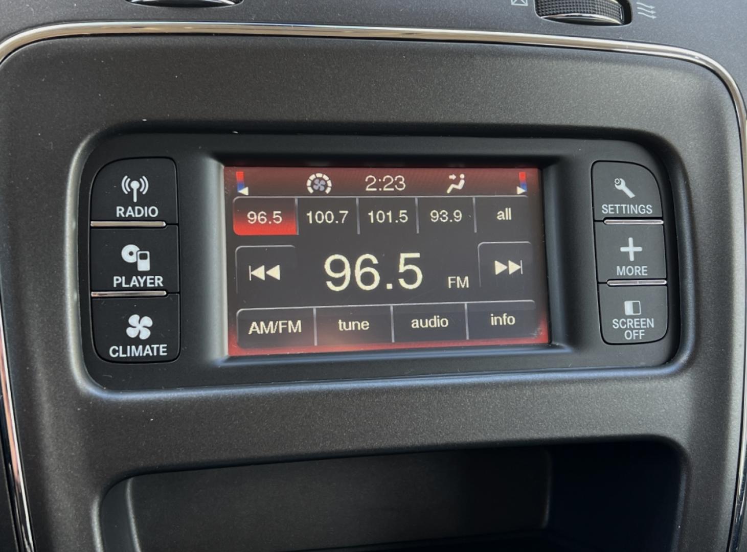 2020 GRAY /Black Cloth Dodge Journey SE Value (3C4PDCAB5LT) with an 2.4L 4 Cyl. engine, Automatic transmission, located at 506 S. Kingshighway, Cape Girardeau, MO, 63703, (573) 235-5000, 37.294991, -89.553635 - 2020 Dodge Journey SE 1-Owner 83xxx miles Front Wheel Drive 2.4L 4 Cyl. Automatic 3rd Row Backup Camera Cruise Power Windows/Locks/Mirrors We have financing available and we accept trades! Fill out a credit application on our website or come by today! If you have any questions, give us a - Photo#24