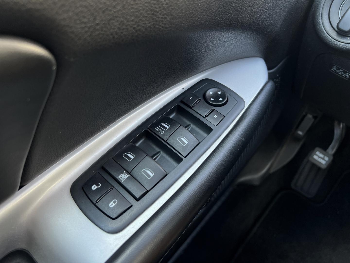 2020 GRAY /Black Cloth Dodge Journey SE Value (3C4PDCAB5LT) with an 2.4L 4 Cyl. engine, Automatic transmission, located at 506 S. Kingshighway, Cape Girardeau, MO, 63703, (573) 235-5000, 37.294991, -89.553635 - 2020 Dodge Journey SE 1-Owner 83xxx miles Front Wheel Drive 2.4L 4 Cyl. Automatic 3rd Row Backup Camera Cruise Power Windows/Locks/Mirrors We have financing available and we accept trades! Fill out a credit application on our website or come by today! If you have any questions, give us a - Photo#27