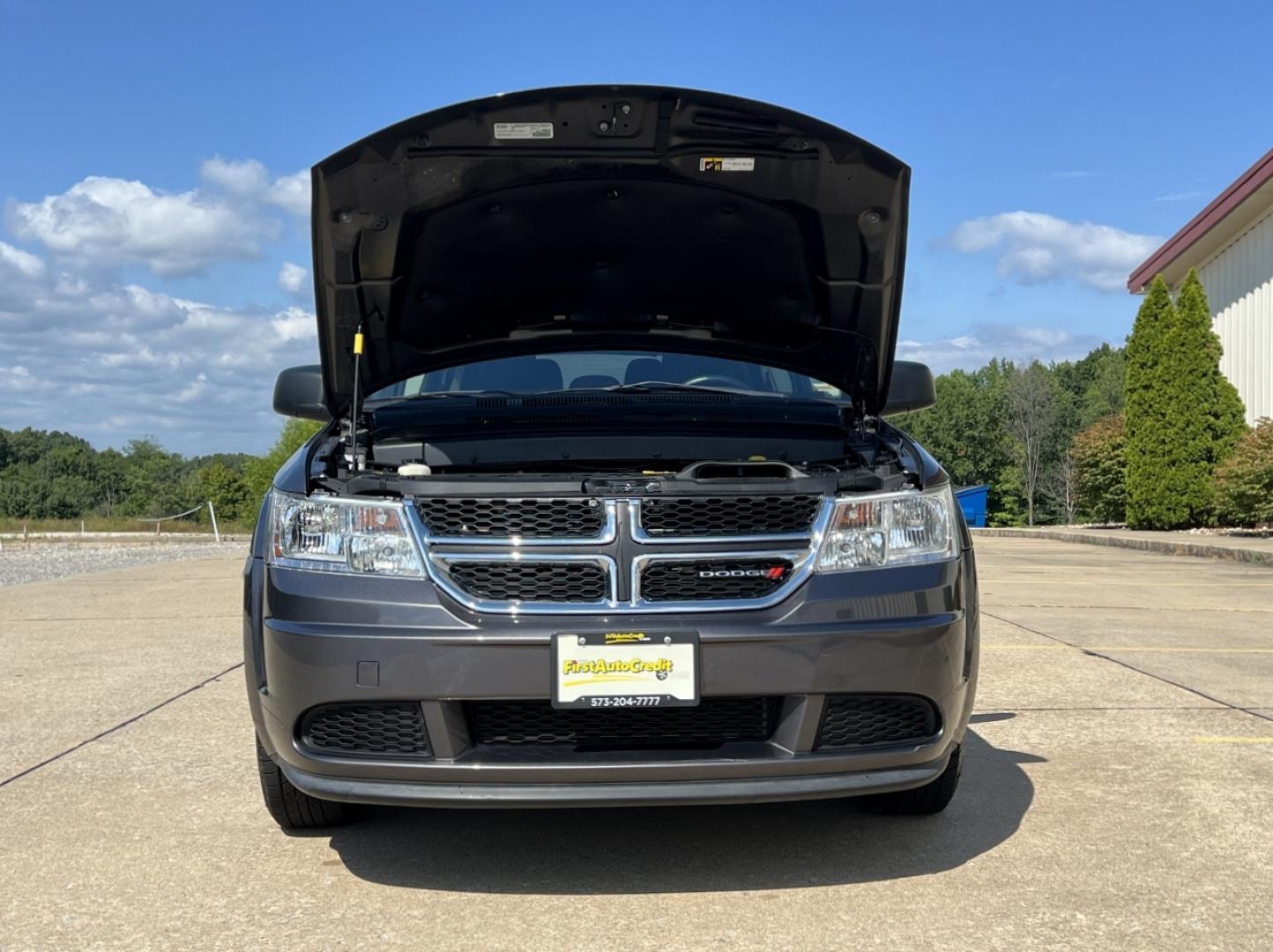 2020 GRAY /Black Cloth Dodge Journey SE Value (3C4PDCAB5LT) with an 2.4L 4 Cyl. engine, Automatic transmission, located at 506 S. Kingshighway, Cape Girardeau, MO, 63703, (573) 235-5000, 37.294991, -89.553635 - 2020 Dodge Journey SE 1-Owner 83xxx miles Front Wheel Drive 2.4L 4 Cyl. Automatic 3rd Row Backup Camera Cruise Power Windows/Locks/Mirrors We have financing available and we accept trades! Fill out a credit application on our website or come by today! If you have any questions, give us a - Photo#30
