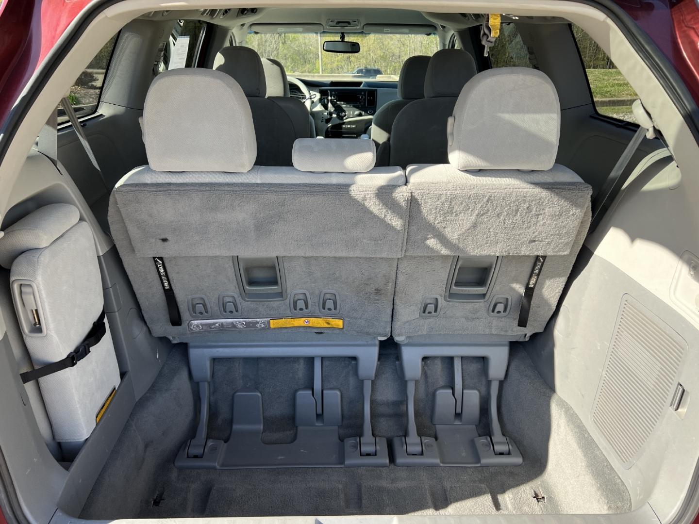 2011 MAROON /Gray Cloth Toyota Sienna LE 8-Pass V6 (5TDKK3DC4BS) with an 3.5L V6 engine, Automatic transmission, located at 506 S. Kingshighway, Cape Girardeau, MO, 63703, (573) 235-5000, 37.294991, -89.553635 - 2011 Toyota Sienna LE Local 1-Owner 199xxx miles Front Wheel Drive 3.5L V6 Automatic 3rd Row Power Driver Seat Backup Camera Cruise Power Windows/Locks/Mirrors We have financing available and we accept trades! Fill out a credit application on our website or come by today! If you have any - Photo#19