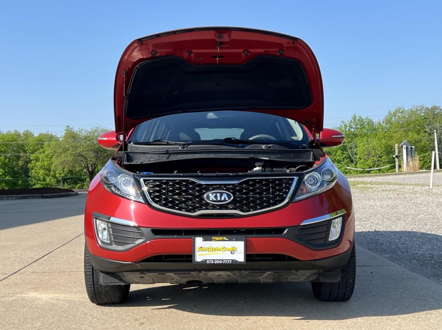 2012 RED /Gray Cloth Kia Sportage EX AWD (KNDPCCA29C7) with an 2.4L 4 Cyl. engine, Automatic transmission, located at 2990 Old Orchard Rd., Jackson, MO, 63755, 37.354214, -89.612106 - 2012 Kia Sportage EX Local 1-Owner 191xxx miles All Wheel Drive 2.4L 4 Cyl. Automatic Backup Camera Sunroof Power Driver Seat Bluetooth Cruise Power Windows/Locks/Mirrors We have financing available and we accept trades! Fill out a credit application on our website or come by today! If - Photo#30