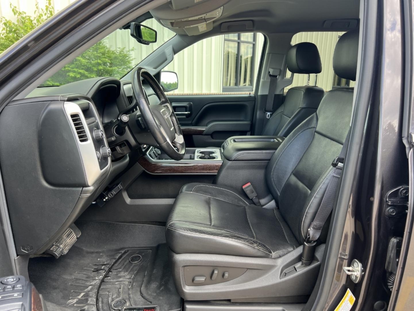 2015 GRAY /Black Leather GMC Sierra 1500 SLT Crew Cab 4x4 (3GTU2VEC2FG) with an 5.3L V8 engine, Automatic transmission, located at 506 S. Kingshighway, Cape Girardeau, MO, 63703, (573) 235-5000, 37.294991, -89.553635 - 2015 GMC Sierra 1500 SLT 1-Owner 123xxx miles 4x4 5.3L V8 Automatic Leather Navigation Power/Heated/Cooled Seats Backup Camera Bluetooth Remote Start Cruise Power Windows/Locks/Mirrors We have financing available and we accept trades! Fill out a credit application on our website or com - Photo#16