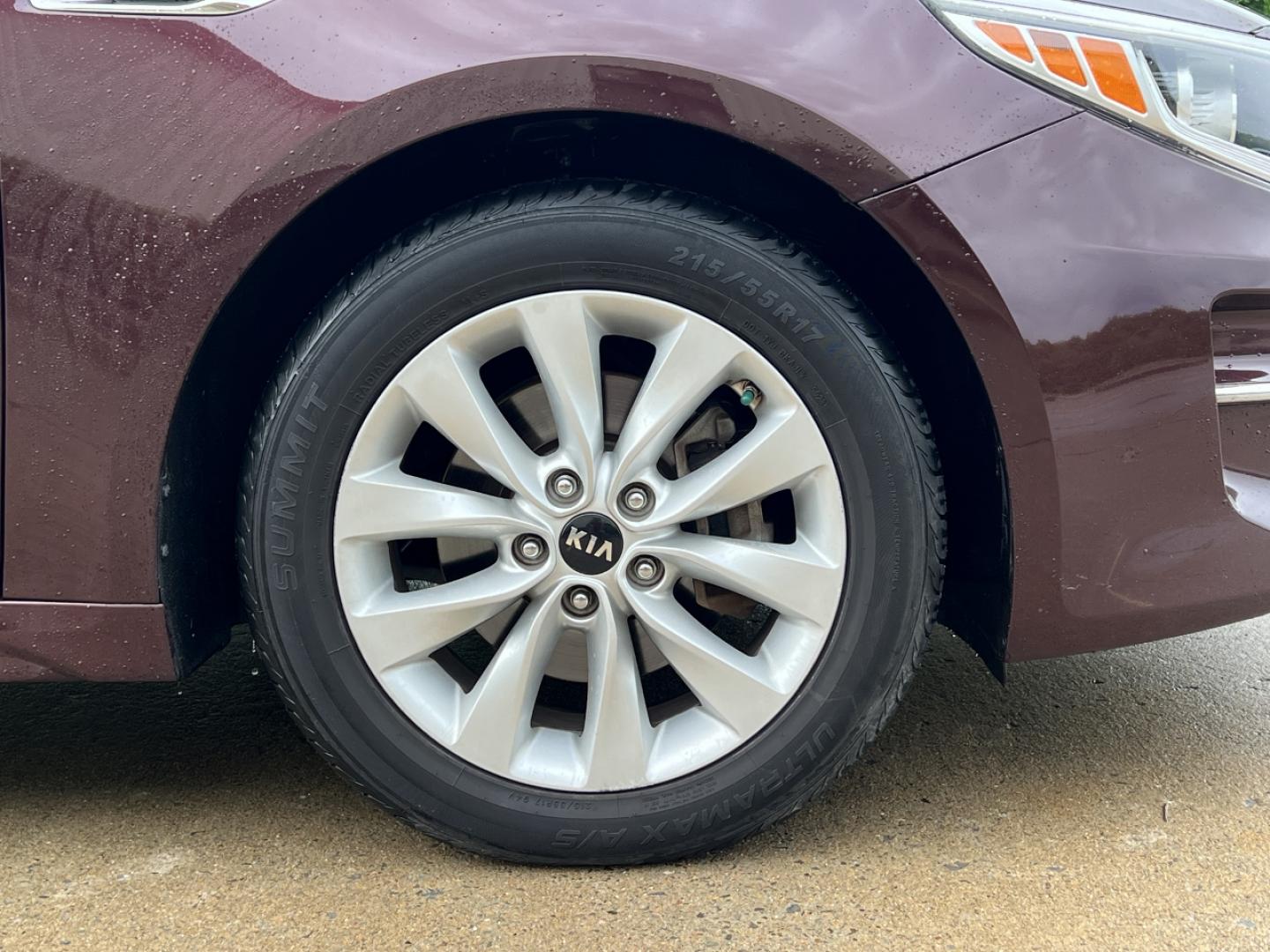 2016 MAROON /Black Cloth Kia Optima LX (5XXGT4L37GG) with an 2.4L 4 Cyl. engine, Automatic transmission, located at 506 S. Kingshighway, Cape Girardeau, MO, 63703, (573) 235-5000, 37.294991, -89.553635 - 2016 Kia Optima LX 112xxx miles Front Wheel Drive 2.4L 4 Cyl. Automatic Backup Camera Bluetooth Cruise Power Windows/Locks/Mirrors We have financing available and we accept trades! Fill out a credit application on our website or come by today! If you have any questions, give us a call at ( - Photo#32