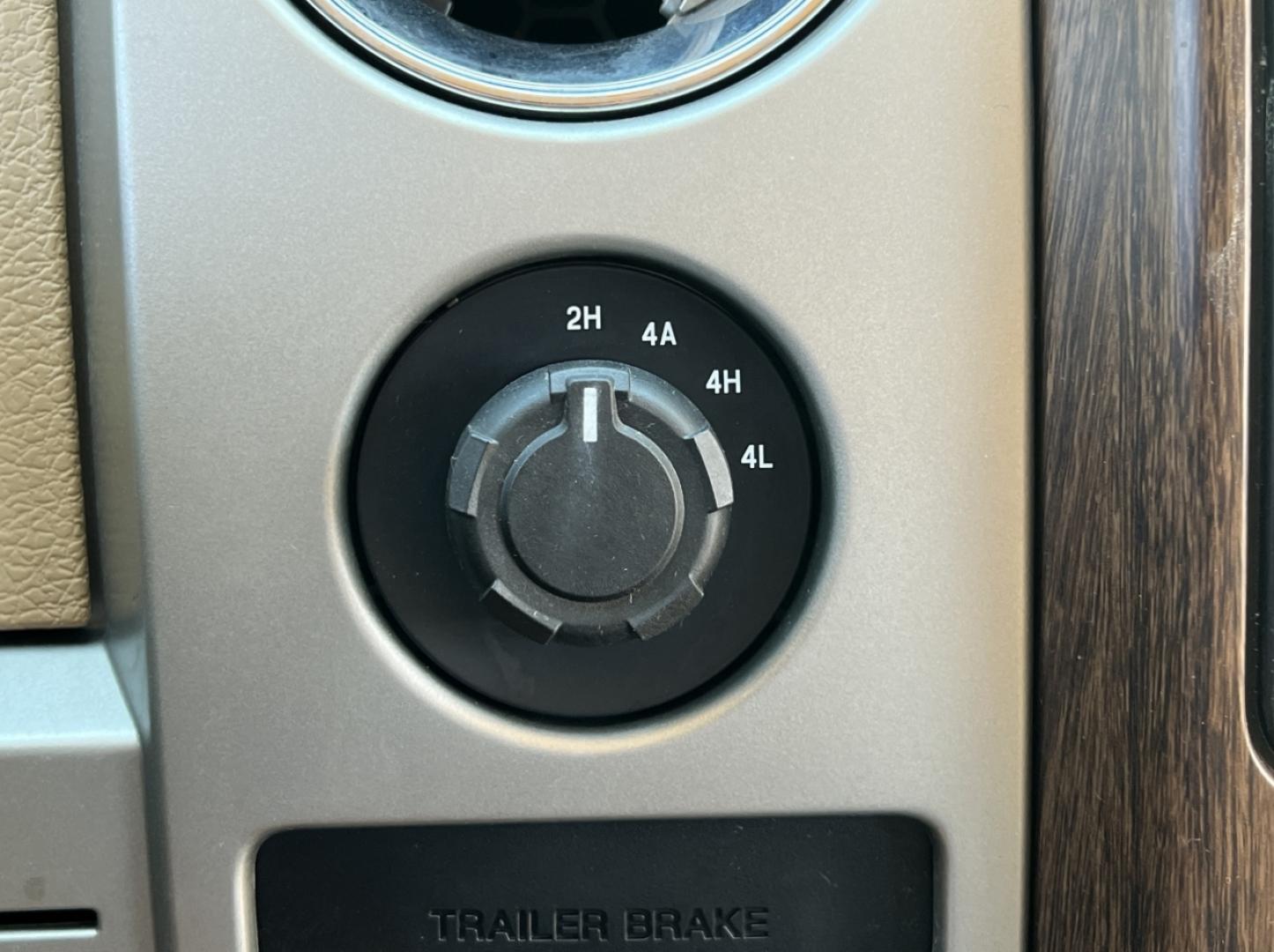 2013 BLACK /Tan Leather Ford F-150 Lariat SuperCrew 6.5-ft. Bed 4WD (1FTFW1EF4DK) with an 5.0L V8 engine, Automatic transmission, located at 506 S. Kingshighway, Cape Girardeau, MO, 63703, (573) 235-5000, 37.294991, -89.553635 - 2013 Ford F-150 Lariat 103xxx miles 4x4 5.0L V8 Automatic Leather Navigation Backup Camera Power/Heated/Cooled Seats Sunroof Bluetooth Remote Start Cruise Power Windows/Locks/Mirrors We have financing available and we accept trades! Fill out a credit application on our website or come - Photo#2