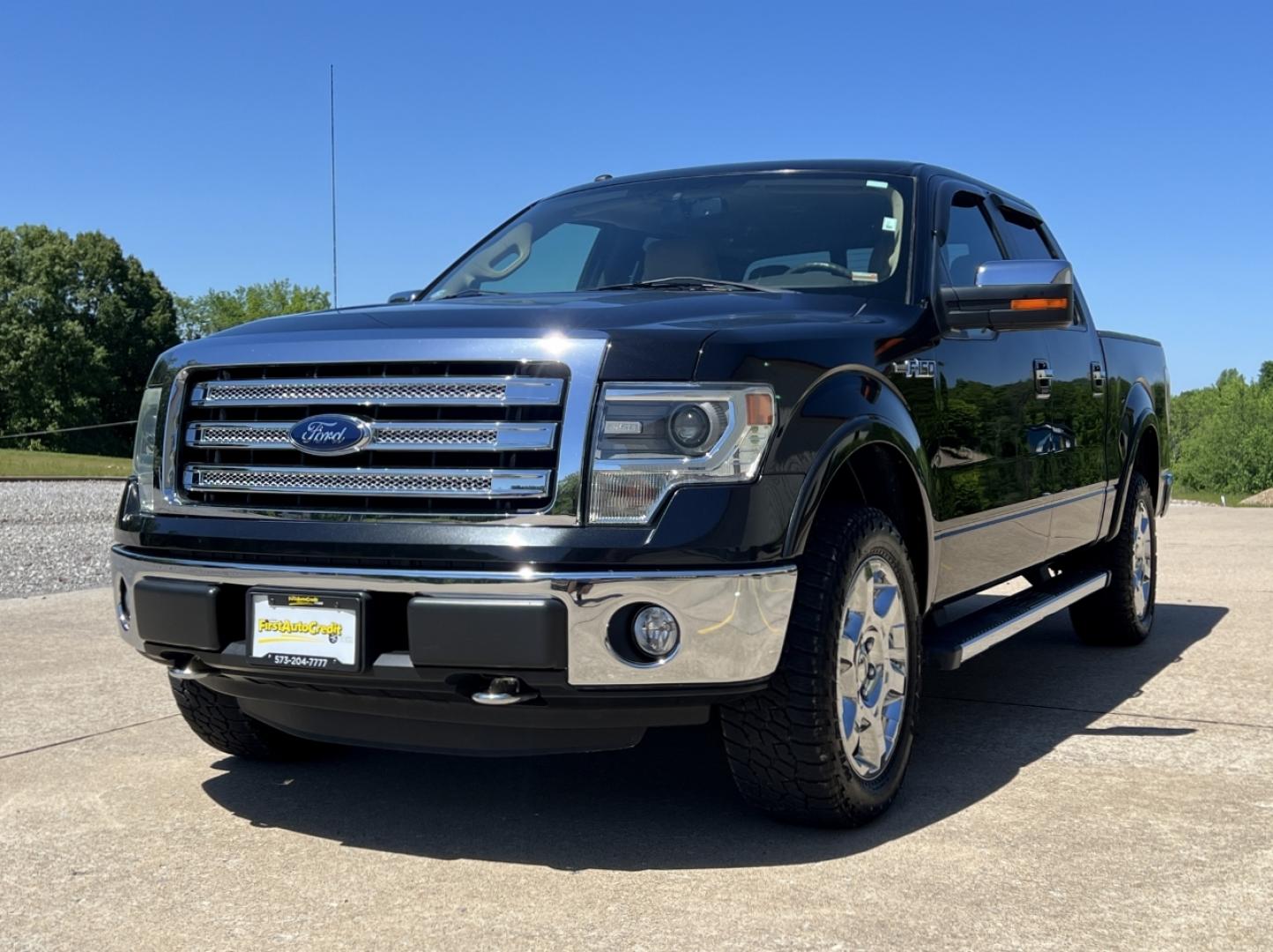 2013 BLACK /Tan Leather Ford F-150 Lariat SuperCrew 6.5-ft. Bed 4WD (1FTFW1EF4DK) with an 5.0L V8 engine, Automatic transmission, located at 506 S. Kingshighway, Cape Girardeau, MO, 63703, (573) 235-5000, 37.294991, -89.553635 - 2013 Ford F-150 Lariat 103xxx miles 4x4 5.0L V8 Automatic Leather Navigation Backup Camera Power/Heated/Cooled Seats Sunroof Bluetooth Remote Start Cruise Power Windows/Locks/Mirrors We have financing available and we accept trades! Fill out a credit application on our website or come - Photo#9