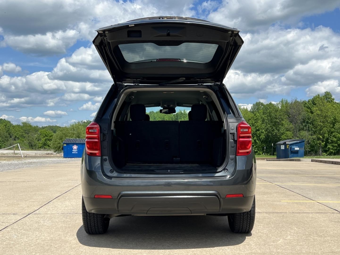 2017 GRAY /Black Cloth Chevrolet Equinox LT 2WD (2GNALCEKXH1) with an 2.4L 4 Cyl. engine, Automatic transmission, located at 506 S. Kingshighway, Cape Girardeau, MO, 63703, (573) 235-5000, 37.294991, -89.553635 - 2017 Chevrolet Equinox LT 131xxx miles Front Wheel Drive 2.4L 4 Cyl. Automatic Backup Camera Bluetooth Cruise Power Windows/Locks/Mirrors We have financing available and we accept trades! Fill out a credit application on our website or come by today! If you have any questions, give us a ca - Photo#16