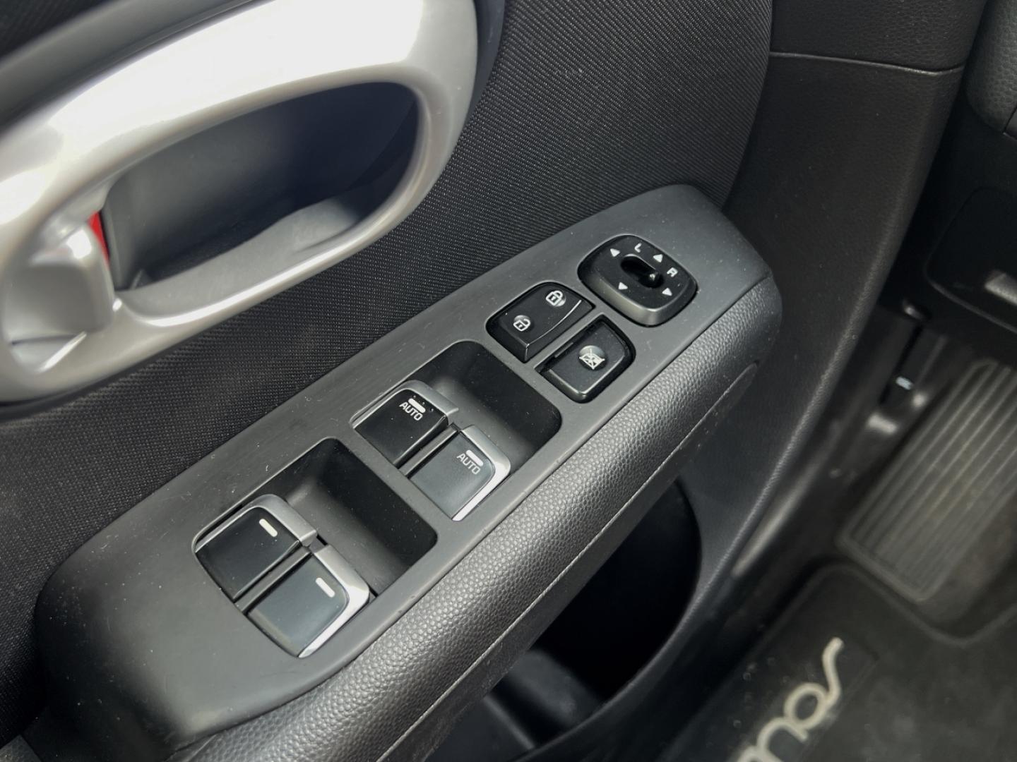 2018 BLUE /Black Cloth Kia Soul + (KNDJP3A51J7) with an 2.0L 4 Cyl. engine, Automatic transmission, located at 506 S. Kingshighway, Cape Girardeau, MO, 63703, (573) 235-5000, 37.294991, -89.553635 - 2018 Kia Soul + 97xxx miles Front Wheel Drive 2.0L 4 Cyl. Automatic Backup Camera Bluetooth Cruise Power Windows/Locks/Mirrors We have financing available and we accept trades! Fill out a credit application on our website or come by today! If you have any questions, give us a call at (573) - Photo#25