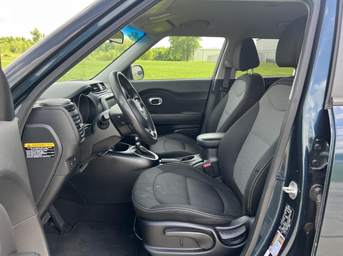 2018 BLUE /Black Cloth Kia Soul + (KNDJP3A51J7) with an 2.0L 4 Cyl. engine, Automatic transmission, located at 506 S. Kingshighway, Cape Girardeau, MO, 63703, (573) 235-5000, 37.294991, -89.553635 - 2018 Kia Soul + 97xxx miles Front Wheel Drive 2.0L 4 Cyl. Automatic Backup Camera Bluetooth Cruise Power Windows/Locks/Mirrors We have financing available and we accept trades! Fill out a credit application on our website or come by today! If you have any questions, give us a call at (573) - Photo#11