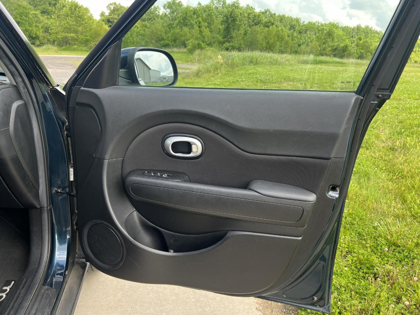 2018 BLUE /Black Cloth Kia Soul + (KNDJP3A51J7) with an 2.0L 4 Cyl. engine, Automatic transmission, located at 506 S. Kingshighway, Cape Girardeau, MO, 63703, (573) 235-5000, 37.294991, -89.553635 - 2018 Kia Soul + 97xxx miles Front Wheel Drive 2.0L 4 Cyl. Automatic Backup Camera Bluetooth Cruise Power Windows/Locks/Mirrors We have financing available and we accept trades! Fill out a credit application on our website or come by today! If you have any questions, give us a call at (573) - Photo#12