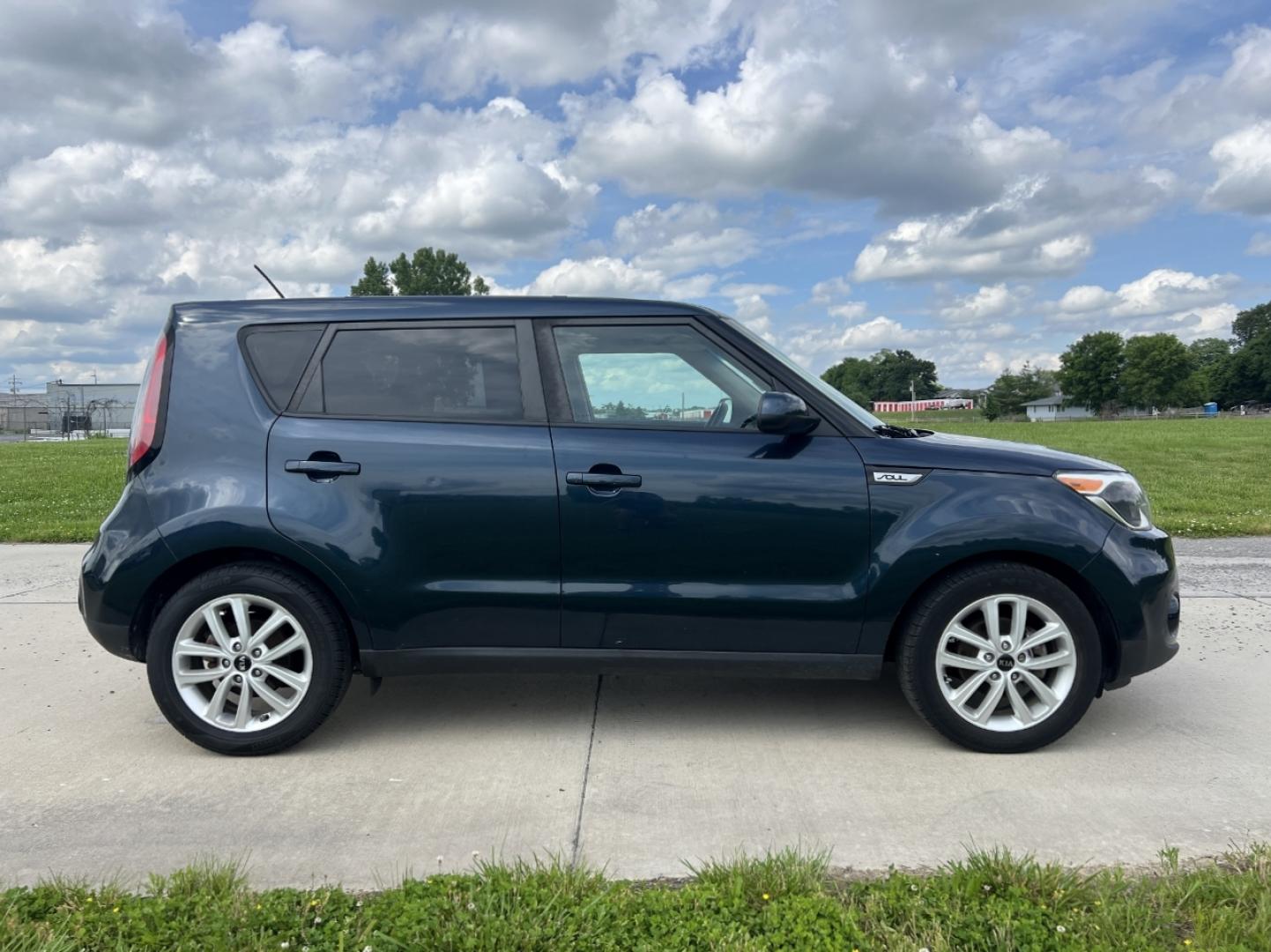 2018 BLUE /Black Cloth Kia Soul + (KNDJP3A51J7) with an 2.0L 4 Cyl. engine, Automatic transmission, located at 506 S. Kingshighway, Cape Girardeau, MO, 63703, (573) 235-5000, 37.294991, -89.553635 - 2018 Kia Soul + 97xxx miles Front Wheel Drive 2.0L 4 Cyl. Automatic Backup Camera Bluetooth Cruise Power Windows/Locks/Mirrors We have financing available and we accept trades! Fill out a credit application on our website or come by today! If you have any questions, give us a call at (573) - Photo#5