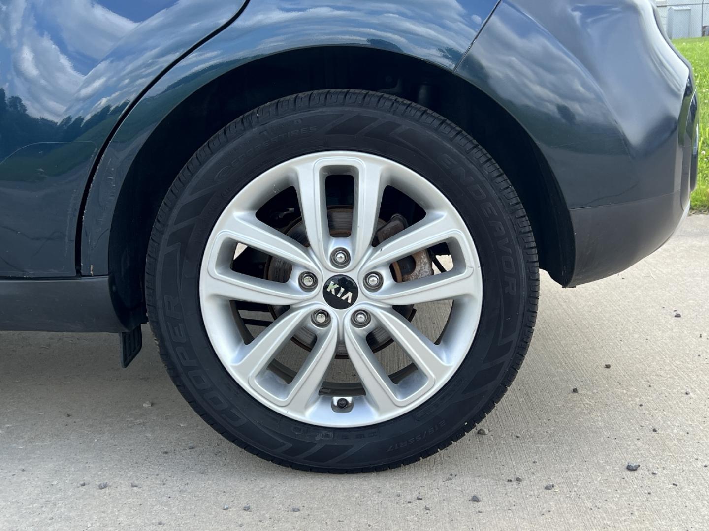 2018 BLUE /Black Cloth Kia Soul + (KNDJP3A51J7) with an 2.0L 4 Cyl. engine, Automatic transmission, located at 506 S. Kingshighway, Cape Girardeau, MO, 63703, (573) 235-5000, 37.294991, -89.553635 - 2018 Kia Soul + 97xxx miles Front Wheel Drive 2.0L 4 Cyl. Automatic Backup Camera Bluetooth Cruise Power Windows/Locks/Mirrors We have financing available and we accept trades! Fill out a credit application on our website or come by today! If you have any questions, give us a call at (573) - Photo#31