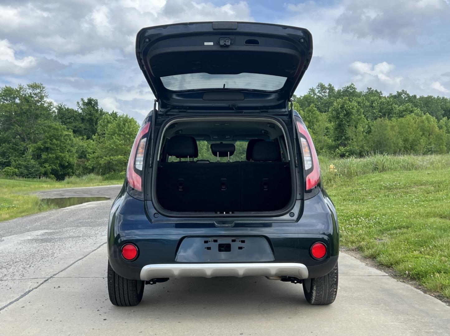 2018 BLUE /Black Cloth Kia Soul + (KNDJP3A51J7) with an 2.0L 4 Cyl. engine, Automatic transmission, located at 506 S. Kingshighway, Cape Girardeau, MO, 63703, (573) 235-5000, 37.294991, -89.553635 - 2018 Kia Soul + 97xxx miles Front Wheel Drive 2.0L 4 Cyl. Automatic Backup Camera Bluetooth Cruise Power Windows/Locks/Mirrors We have financing available and we accept trades! Fill out a credit application on our website or come by today! If you have any questions, give us a call at (573) - Photo#16