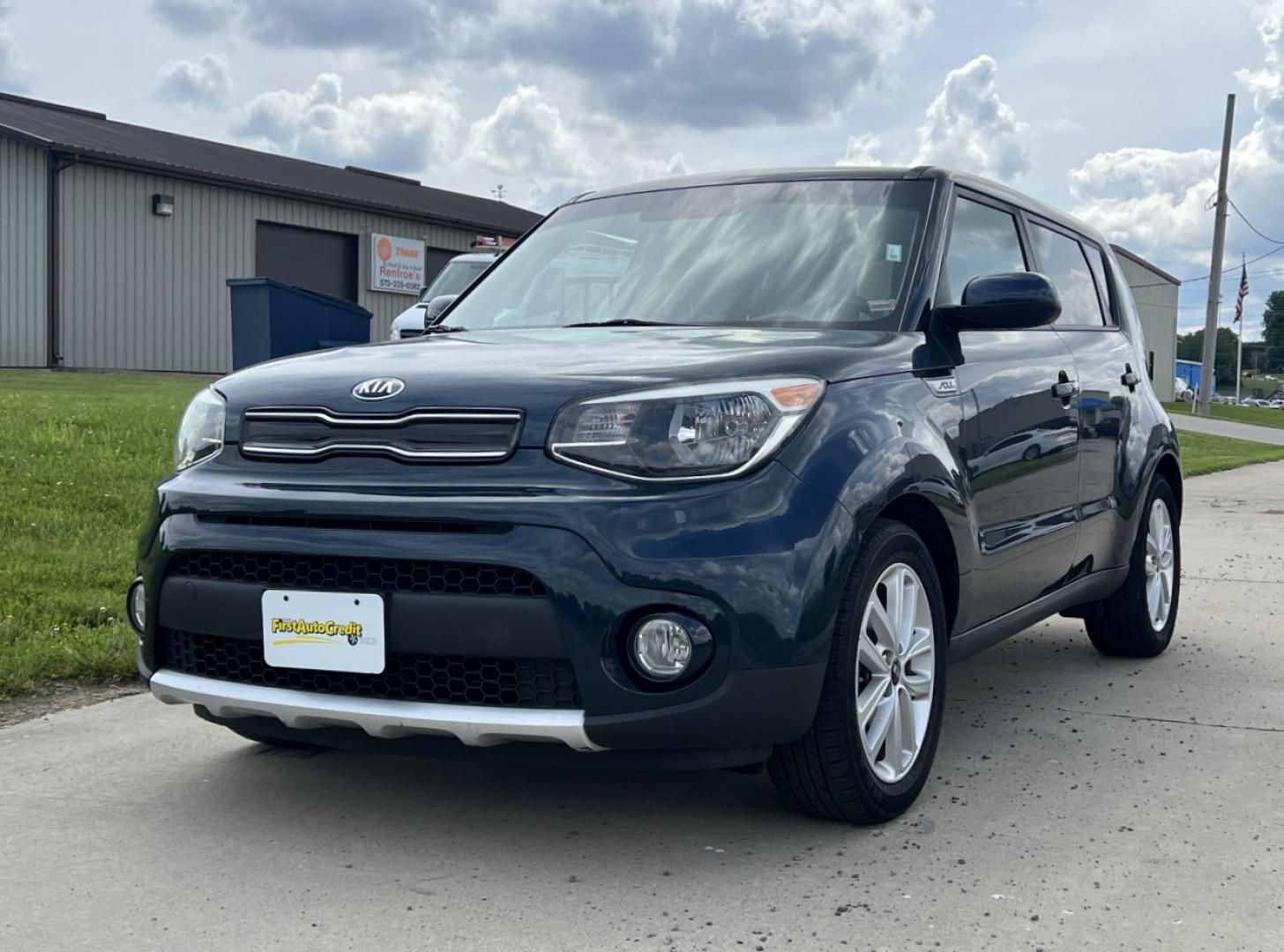 2018 BLUE /Black Cloth Kia Soul + (KNDJP3A51J7) with an 2.0L 4 Cyl. engine, Automatic transmission, located at 506 S. Kingshighway, Cape Girardeau, MO, 63703, (573) 235-5000, 37.294991, -89.553635 - 2018 Kia Soul + 97xxx miles Front Wheel Drive 2.0L 4 Cyl. Automatic Backup Camera Bluetooth Cruise Power Windows/Locks/Mirrors We have financing available and we accept trades! Fill out a credit application on our website or come by today! If you have any questions, give us a call at (573) - Photo#3