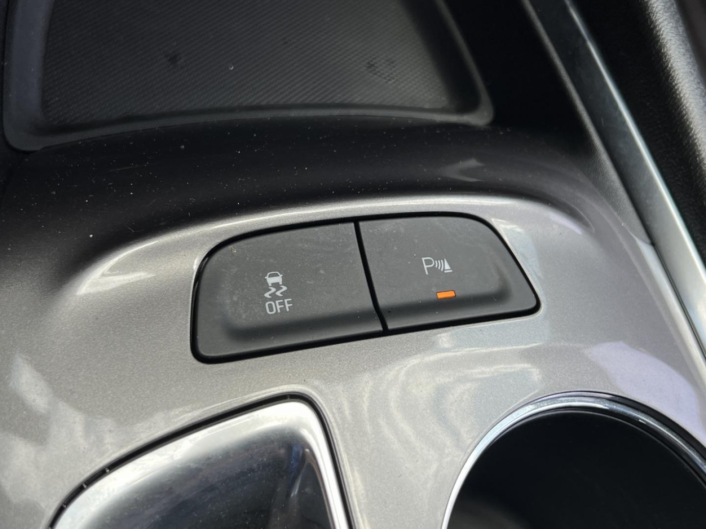 2022 GRAY /Black Cloth Chevrolet Malibu RS (1G1ZG5STXNF) with an 1.5L 4 Cyl. engine, Automatic transmission, located at 506 S. Kingshighway, Cape Girardeau, MO, 63703, (573) 235-5000, 37.294991, -89.553635 - 2022 Chevrolet Malibu RS 1-Owner 110xxx miles Front Wheel Drive 1.5L 4 Cyl. Automatic Backup Camera Bluetooth Cruise Power Windows/Locks/Mirrors We have financing available and we accept trades! Fill out a credit application on our website or come by today! If you have any questions, give - Photo#27