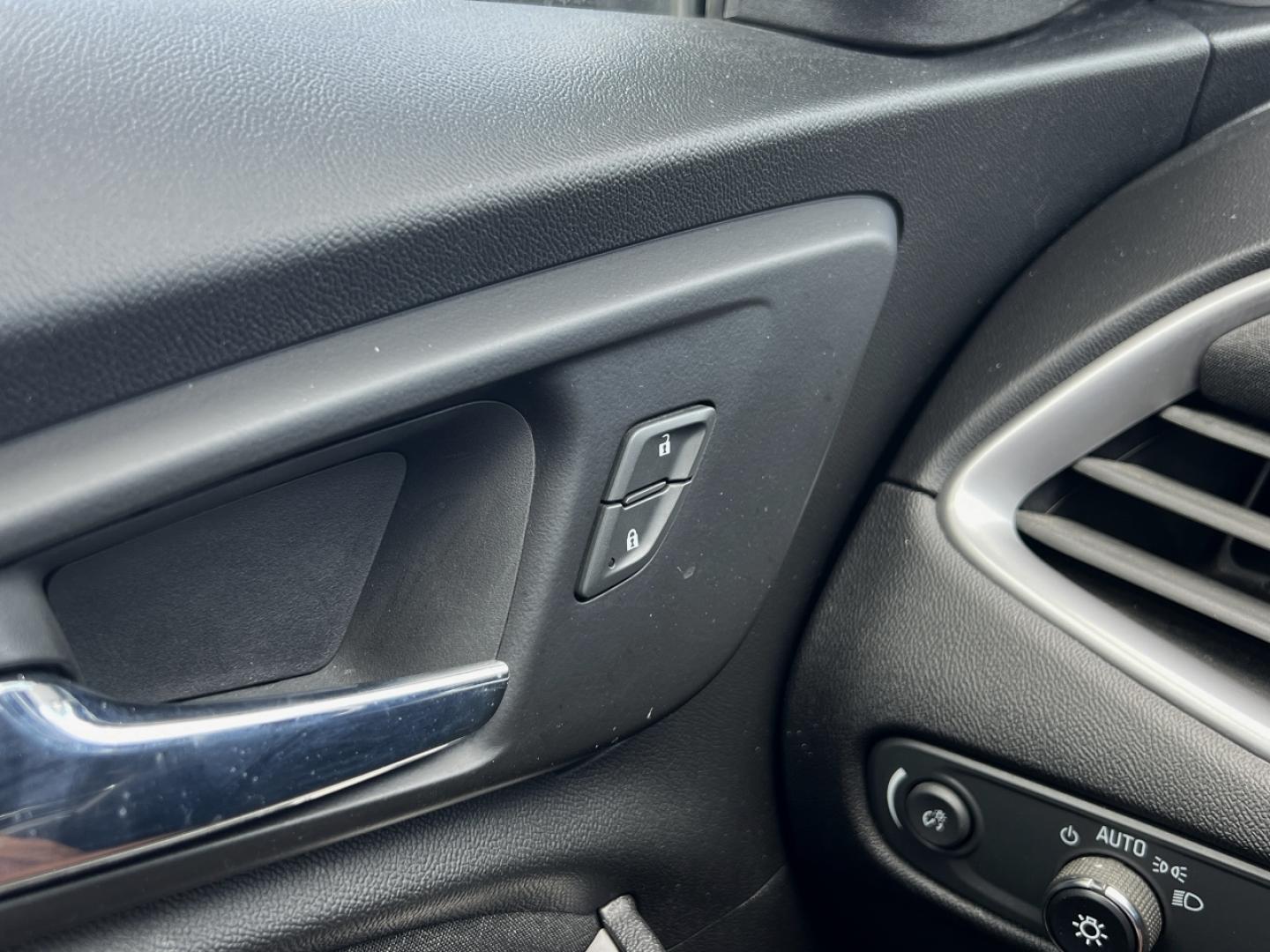 2022 GRAY /Black Cloth Chevrolet Malibu RS (1G1ZG5STXNF) with an 1.5L 4 Cyl. engine, Automatic transmission, located at 506 S. Kingshighway, Cape Girardeau, MO, 63703, (573) 235-5000, 37.294991, -89.553635 - 2022 Chevrolet Malibu RS 1-Owner 110xxx miles Front Wheel Drive 1.5L 4 Cyl. Automatic Backup Camera Bluetooth Cruise Power Windows/Locks/Mirrors We have financing available and we accept trades! Fill out a credit application on our website or come by today! If you have any questions, give - Photo#29
