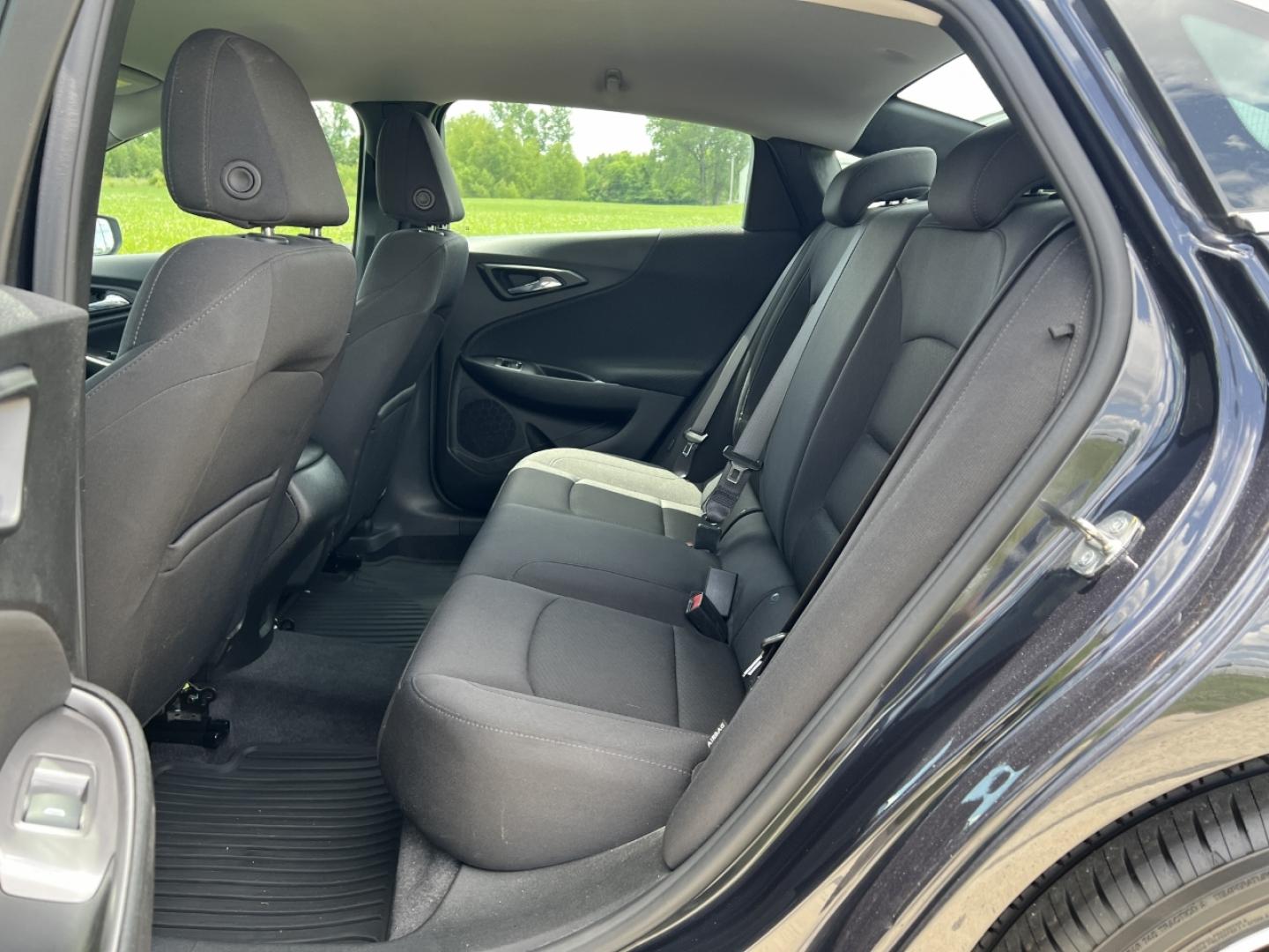 2022 GRAY /Black Cloth Chevrolet Malibu RS (1G1ZG5STXNF) with an 1.5L 4 Cyl. engine, Automatic transmission, located at 506 S. Kingshighway, Cape Girardeau, MO, 63703, (573) 235-5000, 37.294991, -89.553635 - 2022 Chevrolet Malibu RS 1-Owner 110xxx miles Front Wheel Drive 1.5L 4 Cyl. Automatic Backup Camera Bluetooth Cruise Power Windows/Locks/Mirrors We have financing available and we accept trades! Fill out a credit application on our website or come by today! If you have any questions, give - Photo#15