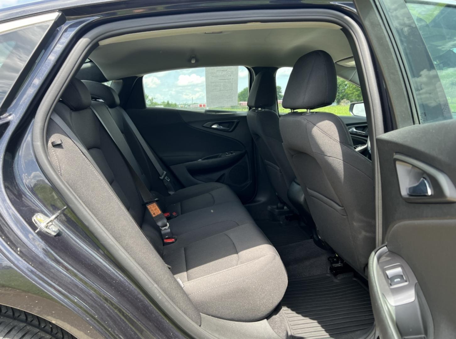 2022 GRAY /Black Cloth Chevrolet Malibu RS (1G1ZG5STXNF) with an 1.5L 4 Cyl. engine, Automatic transmission, located at 506 S. Kingshighway, Cape Girardeau, MO, 63703, (573) 235-5000, 37.294991, -89.553635 - 2022 Chevrolet Malibu RS 1-Owner 110xxx miles Front Wheel Drive 1.5L 4 Cyl. Automatic Backup Camera Bluetooth Cruise Power Windows/Locks/Mirrors We have financing available and we accept trades! Fill out a credit application on our website or come by today! If you have any questions, give - Photo#16