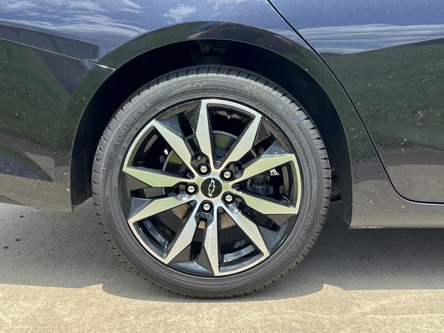 2022 GRAY /Black Cloth Chevrolet Malibu RS (1G1ZG5STXNF) with an 1.5L 4 Cyl. engine, Automatic transmission, located at 506 S. Kingshighway, Cape Girardeau, MO, 63703, (573) 235-5000, 37.294991, -89.553635 - 2022 Chevrolet Malibu RS 1-Owner 110xxx miles Front Wheel Drive 1.5L 4 Cyl. Automatic Backup Camera Bluetooth Cruise Power Windows/Locks/Mirrors We have financing available and we accept trades! Fill out a credit application on our website or come by today! If you have any questions, give - Photo#38