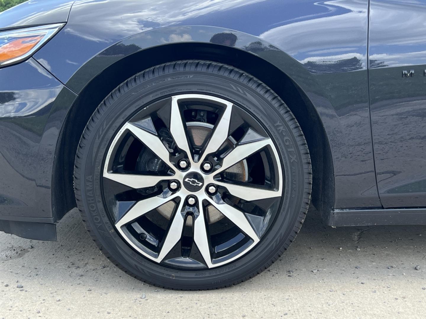 2022 GRAY /Black Cloth Chevrolet Malibu RS (1G1ZG5STXNF) with an 1.5L 4 Cyl. engine, Automatic transmission, located at 506 S. Kingshighway, Cape Girardeau, MO, 63703, (573) 235-5000, 37.294991, -89.553635 - 2022 Chevrolet Malibu RS 1-Owner 110xxx miles Front Wheel Drive 1.5L 4 Cyl. Automatic Backup Camera Bluetooth Cruise Power Windows/Locks/Mirrors We have financing available and we accept trades! Fill out a credit application on our website or come by today! If you have any questions, give - Photo#35