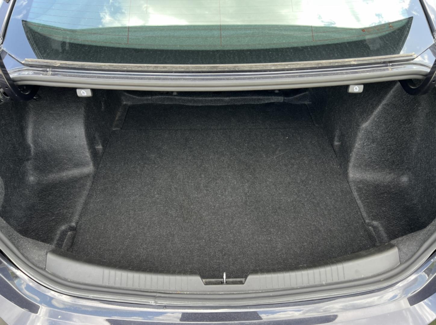 2022 GRAY /Black Cloth Chevrolet Malibu RS (1G1ZG5STXNF) with an 1.5L 4 Cyl. engine, Automatic transmission, located at 506 S. Kingshighway, Cape Girardeau, MO, 63703, (573) 235-5000, 37.294991, -89.553635 - 2022 Chevrolet Malibu RS 1-Owner 110xxx miles Front Wheel Drive 1.5L 4 Cyl. Automatic Backup Camera Bluetooth Cruise Power Windows/Locks/Mirrors We have financing available and we accept trades! Fill out a credit application on our website or come by today! If you have any questions, give - Photo#18