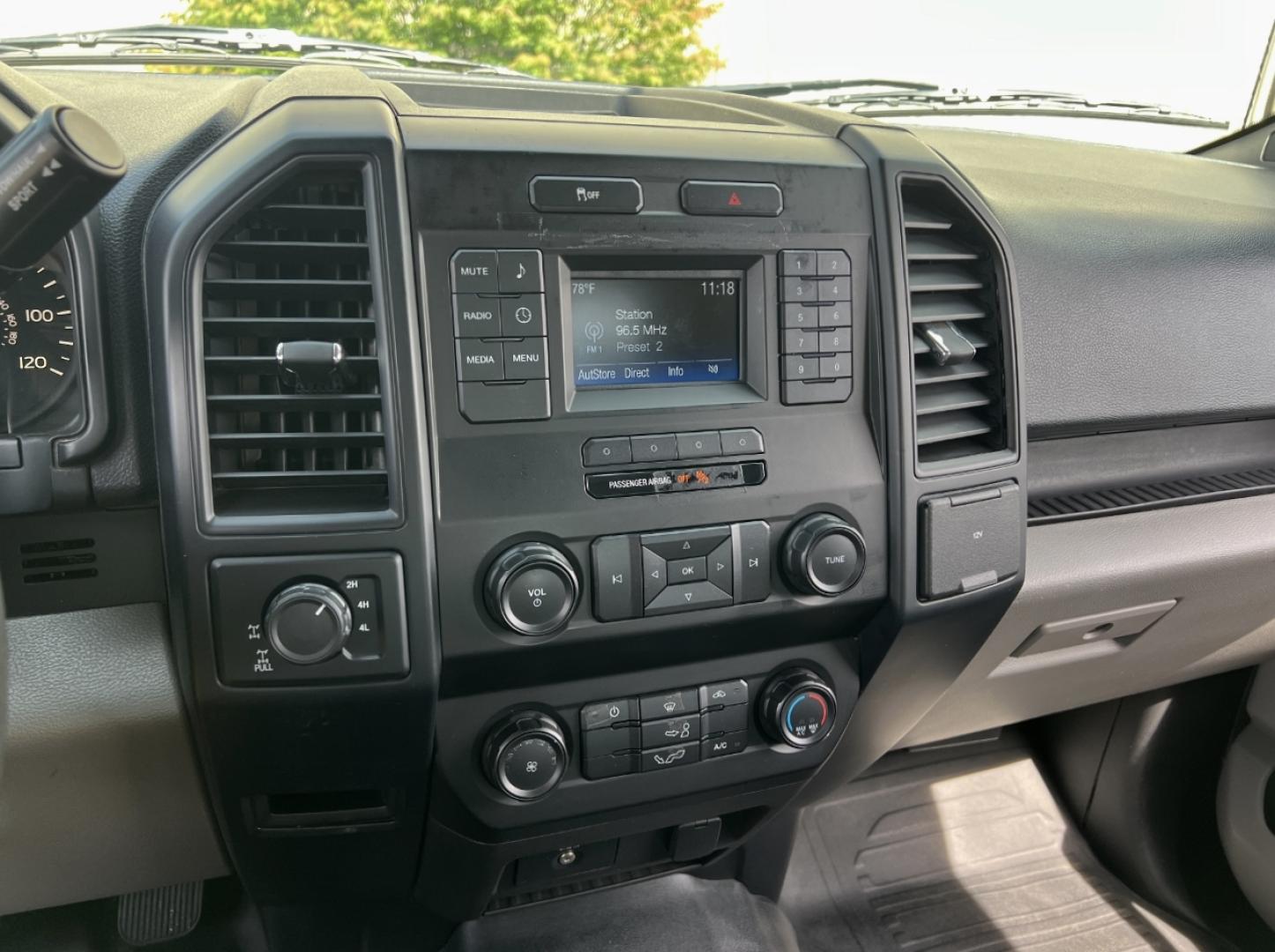 2016 SILVER /Gray Cloth Ford F-150 XL (1FTFX1EF6GK) with an 5.0L V8 engine, Automatic transmission, located at 2990 Old Orchard Rd., Jackson, MO, 63755, 37.354214, -89.612106 - 2016 Ford F150 XL 140xxx miles 4x4 5.0L V8 Automatic New Tires 22" Wheels Cruise Power Windows/Locks/Mirrors We have financing available and we accept trades! Fill out a credit application on our website or come by today! If you have any questions, give us a call at (573) 204-7777 or visit - Photo#21