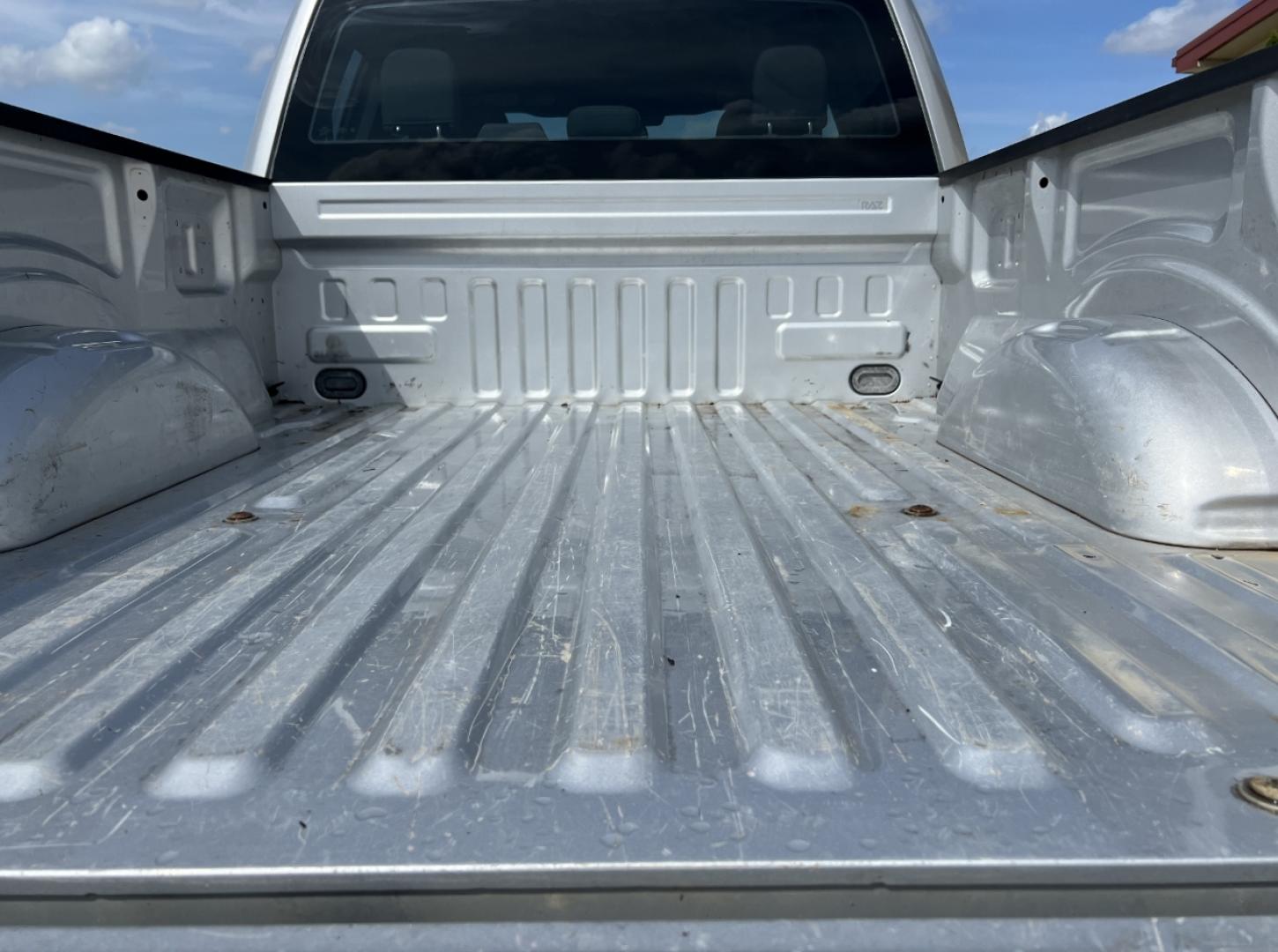 2016 SILVER /Gray Cloth Ford F-150 XL (1FTFX1EF6GK) with an 5.0L V8 engine, Automatic transmission, located at 2990 Old Orchard Rd., Jackson, MO, 63755, 37.354214, -89.612106 - 2016 Ford F150 XL 140xxx miles 4x4 5.0L V8 Automatic New Tires 22" Wheels Cruise Power Windows/Locks/Mirrors We have financing available and we accept trades! Fill out a credit application on our website or come by today! If you have any questions, give us a call at (573) 204-7777 or visit - Photo#18
