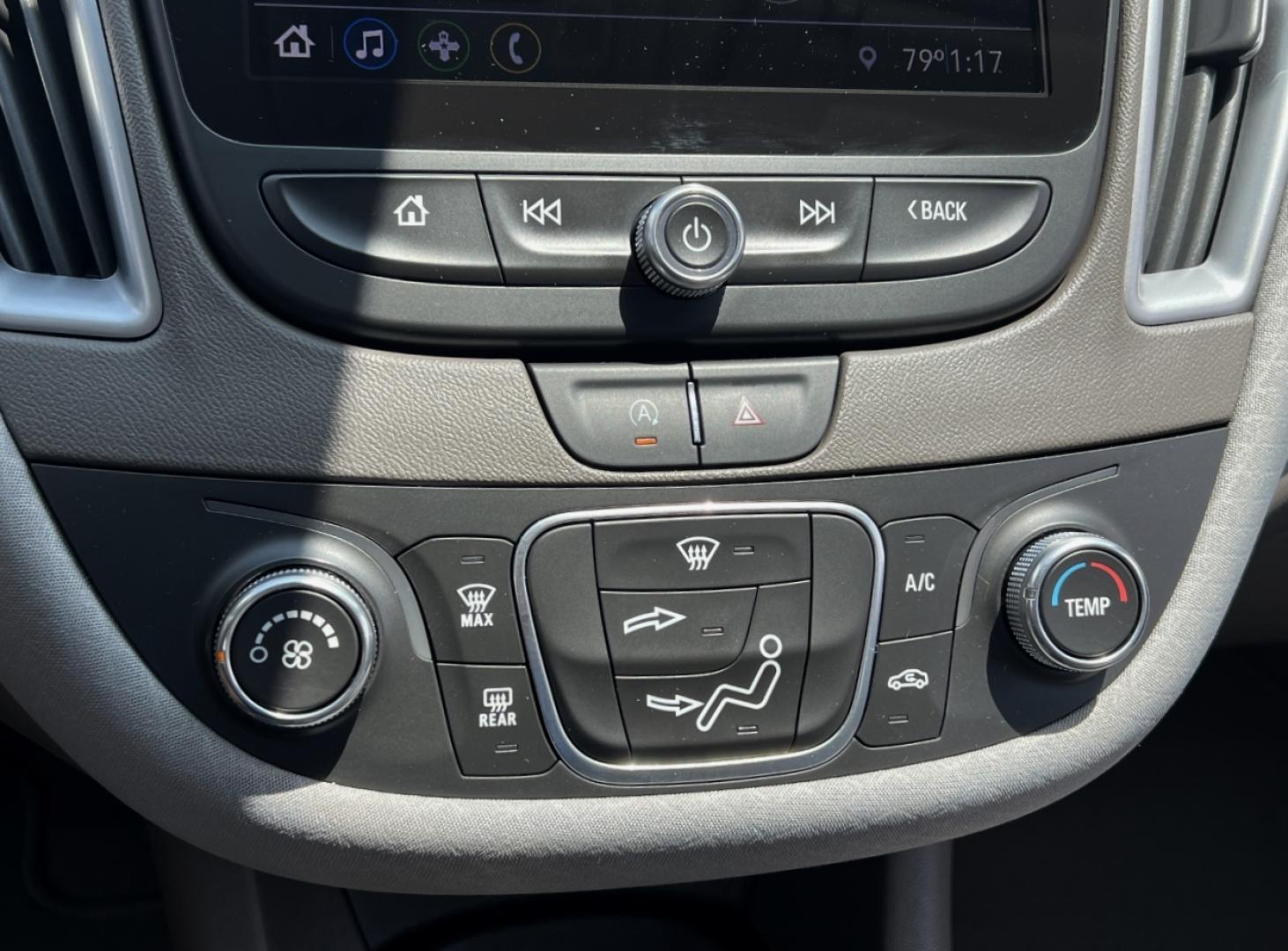 2020 WHITE /Gray Cloth Chevrolet Malibu LS (1G1ZC5ST8LF) with an 1.5L 4 Cyl. engine, Automatic transmission, located at 506 S. Kingshighway, Cape Girardeau, MO, 63703, (573) 235-5000, 37.294991, -89.553635 - 2020 Chevrolet Malibu LS 1-Owner 99xxx miles Front Wheel Drive 1.5L 4 Cyl. Automatic Backup Camera Bluetooth Cruise Power Windows/Locks/Mirrors We have financing available and we accept trades! Fill out a credit application on our website or come by today! If you have any questions, give - Photo#24