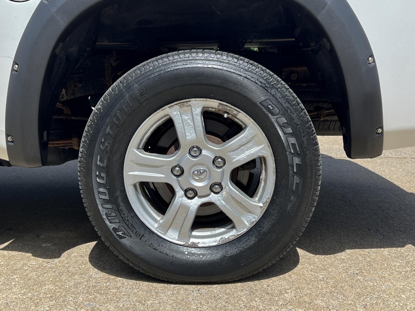 2008 WHITE /Tan Cloth Toyota Tundra SR5 CrewMax 5.7L 4WD (5TFDV54108X) with an 5.7L V8 engine, Automatic transmission, located at 2990 Old Orchard Rd., Jackson, MO, 63755, 37.354214, -89.612106 - 2008 Toyota Tundra SR5 122xxx miles 4x4 5.7L V8 Automatic Navigation Power Driver Seat Cruise Power Windows/Locks/Mirrors We have financing available and we accept trades! Fill out a credit application on our website or come by today! If you have any questions, give us a call at (573) 204- - Photo#34