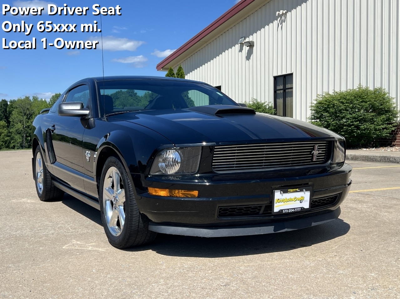 photo of 2009 Ford Mustang V6