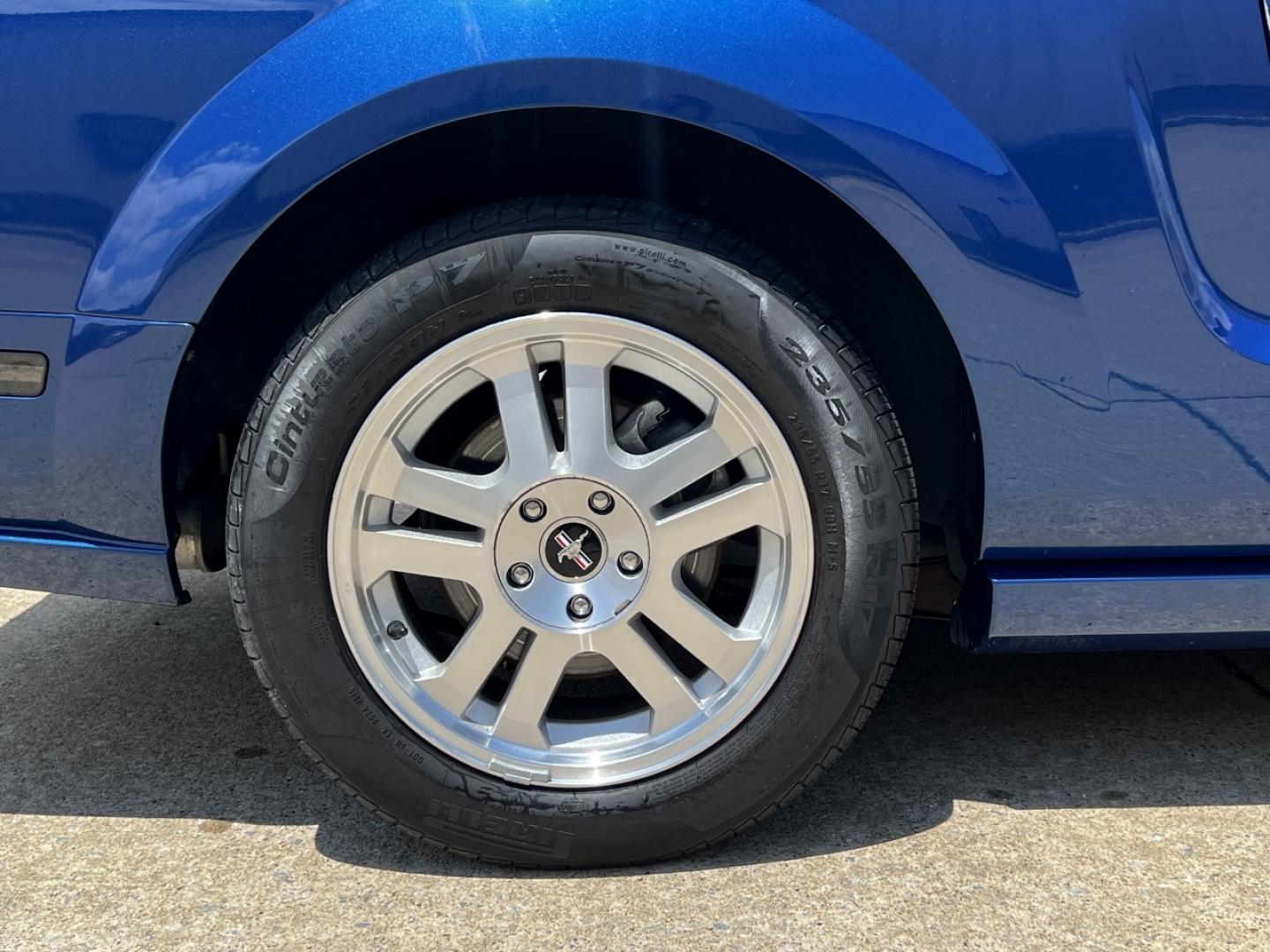 2007 BLUE /Gray Leather Ford Mustang GT Deluxe Coupe (1ZVHT82H175) with an 4.6L V8 engine, Automatic transmission, located at 2990 Old Orchard Rd., Jackson, MO, 63755, 37.354214, -89.612106 - 2007 Ford Mustang GT Deluxe Only 89xxx miles Rear Wheel Drive 4.6L V8 5-Speed Manual Leather Power Driver Seat Cruise Power Windows/Locks/Mirrors We have financing available and we accept trades! Fill out a credit application on our website or come by today! If you have any questions, give - Photo#31