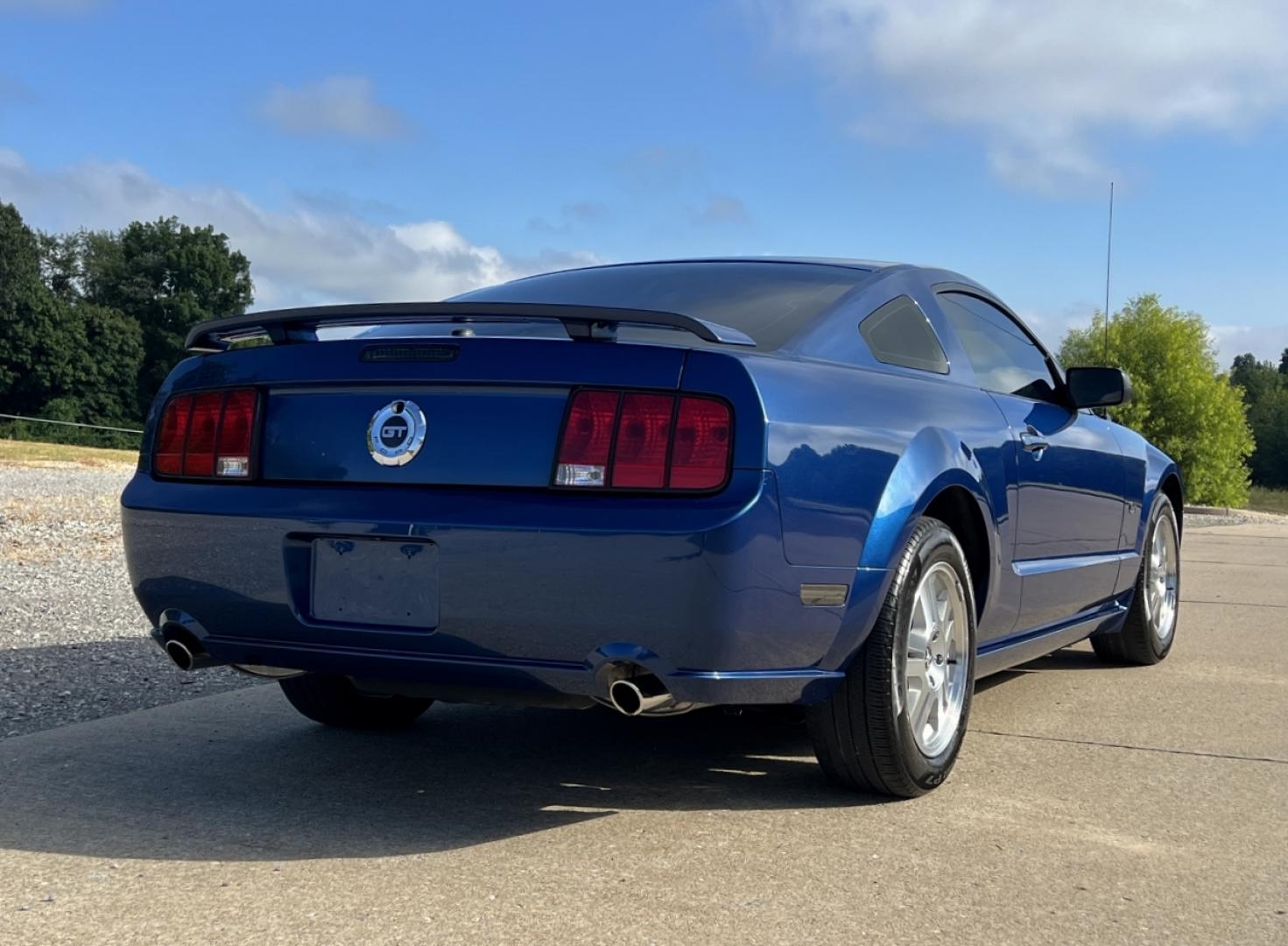 2007 BLUE /Gray Leather Ford Mustang GT Deluxe Coupe (1ZVHT82H175) with an 4.6L V8 engine, Automatic transmission, located at 2990 Old Orchard Rd., Jackson, MO, 63755, 37.354214, -89.612106 - 2007 Ford Mustang GT Deluxe Only 89xxx miles Rear Wheel Drive 4.6L V8 5-Speed Manual Leather Power Driver Seat Cruise Power Windows/Locks/Mirrors We have financing available and we accept trades! Fill out a credit application on our website or come by today! If you have any questions, give - Photo#6