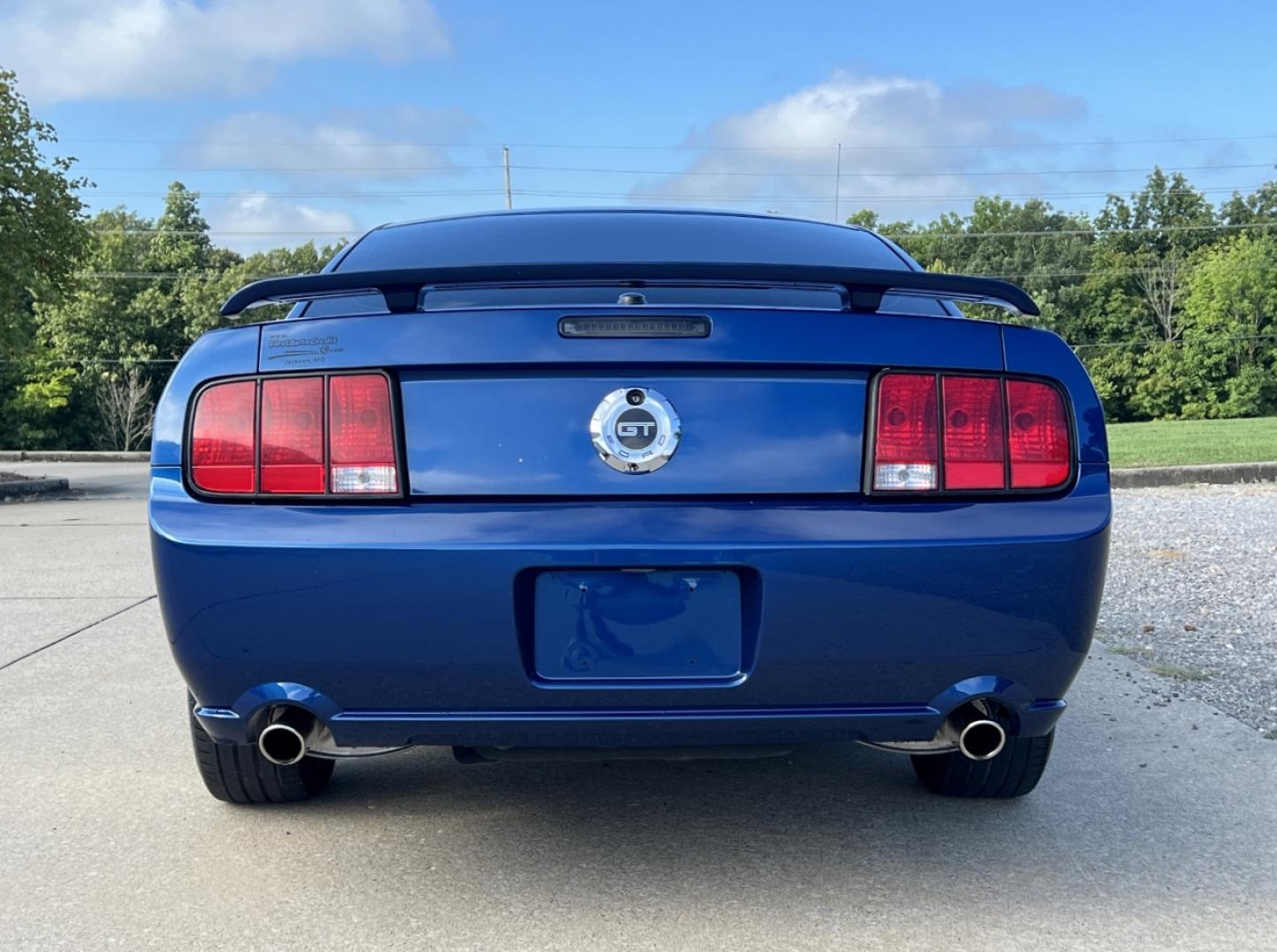 2007 BLUE /Gray Leather Ford Mustang GT Deluxe Coupe (1ZVHT82H175) with an 4.6L V8 engine, Automatic transmission, located at 2990 Old Orchard Rd., Jackson, MO, 63755, 37.354214, -89.612106 - 2007 Ford Mustang GT Deluxe Only 89xxx miles Rear Wheel Drive 4.6L V8 5-Speed Manual Leather Power Driver Seat Cruise Power Windows/Locks/Mirrors We have financing available and we accept trades! Fill out a credit application on our website or come by today! If you have any questions, give - Photo#8