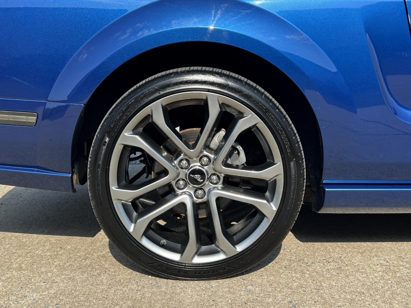 2007 BLUE /Gray Leather Ford Mustang GT Deluxe Coupe (1ZVHT82H175) with an 4.6L V8 engine, Automatic transmission, located at 2990 Old Orchard Rd., Jackson, MO, 63755, 37.354214, -89.612106 - 2007 Ford Mustang GT Deluxe Only 89xxx miles Rear Wheel Drive 4.6L V8 5-Speed Manual Leather Power Driver Seat Cruise Power Windows/Locks/Mirrors We have financing available and we accept trades! Fill out a credit application on our website or come by today! If you have any questions, give - Photo#31