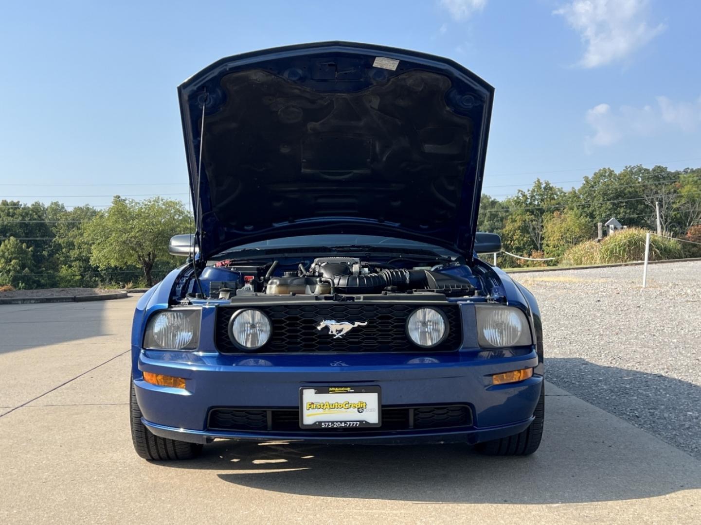 2007 BLUE /Gray Leather Ford Mustang GT Deluxe Coupe (1ZVHT82H175) with an 4.6L V8 engine, Automatic transmission, located at 2990 Old Orchard Rd., Jackson, MO, 63755, 37.354214, -89.612106 - 2007 Ford Mustang GT Deluxe Only 89xxx miles Rear Wheel Drive 4.6L V8 5-Speed Manual Leather Power Driver Seat Cruise Power Windows/Locks/Mirrors We have financing available and we accept trades! Fill out a credit application on our website or come by today! If you have any questions, give - Photo#26
