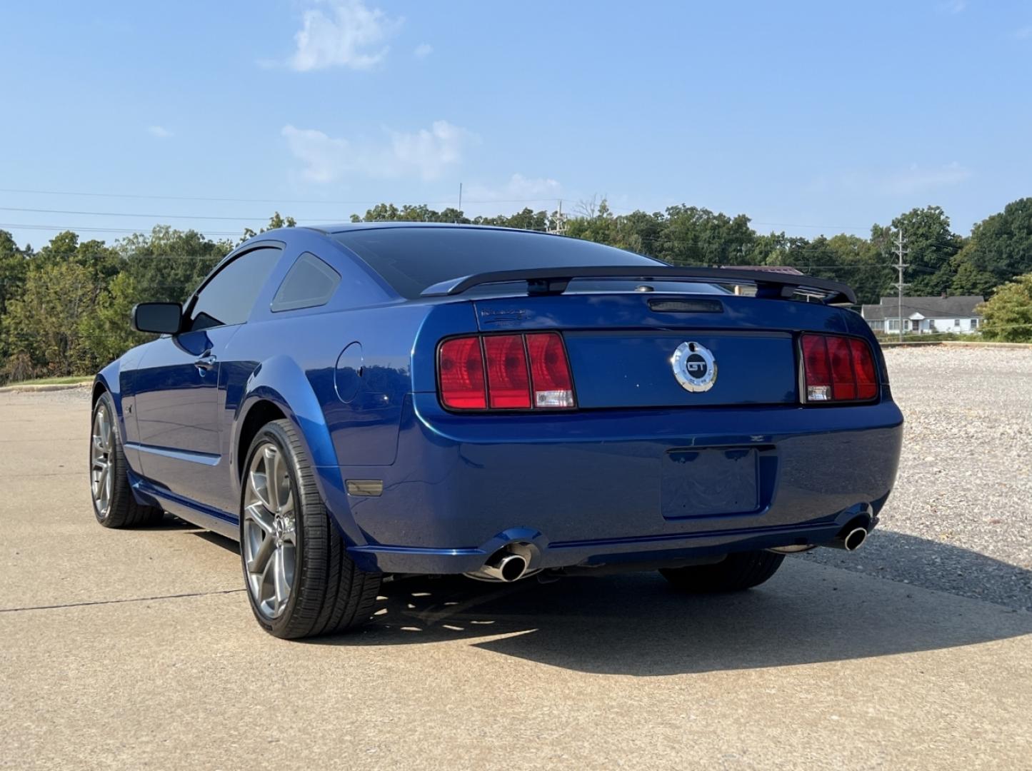 2007 BLUE /Gray Leather Ford Mustang GT Deluxe Coupe (1ZVHT82H175) with an 4.6L V8 engine, Automatic transmission, located at 2990 Old Orchard Rd., Jackson, MO, 63755, 37.354214, -89.612106 - 2007 Ford Mustang GT Deluxe Only 89xxx miles Rear Wheel Drive 4.6L V8 5-Speed Manual Leather Power Driver Seat Cruise Power Windows/Locks/Mirrors We have financing available and we accept trades! Fill out a credit application on our website or come by today! If you have any questions, give - Photo#7