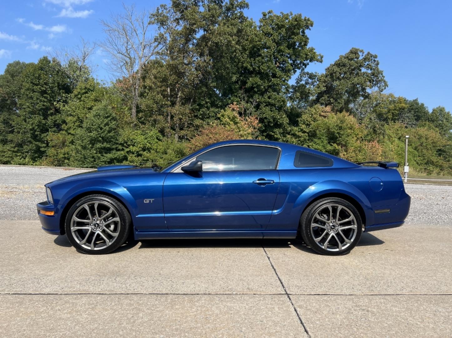 2007 BLUE /Gray Leather Ford Mustang GT Deluxe Coupe (1ZVHT82H175) with an 4.6L V8 engine, Automatic transmission, located at 2990 Old Orchard Rd., Jackson, MO, 63755, 37.354214, -89.612106 - 2007 Ford Mustang GT Deluxe Only 89xxx miles Rear Wheel Drive 4.6L V8 5-Speed Manual Leather Power Driver Seat Cruise Power Windows/Locks/Mirrors We have financing available and we accept trades! Fill out a credit application on our website or come by today! If you have any questions, give - Photo#4