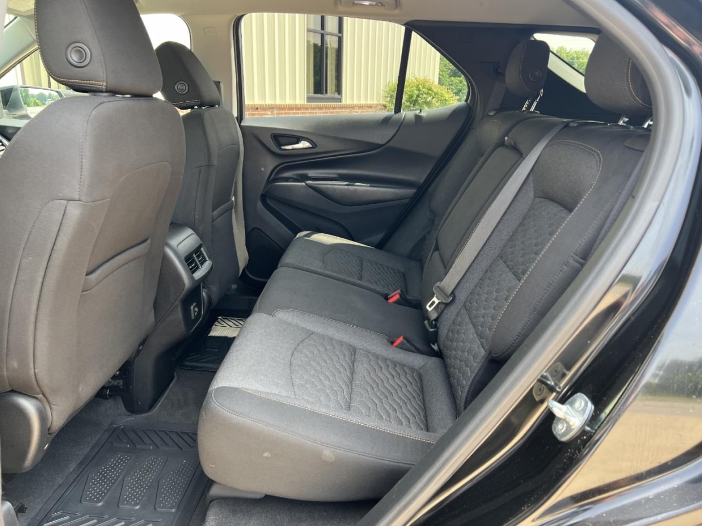2020 BLACK /Black Cloth Chevrolet Equinox LT AWD (2GNAXTEV6L6) with an 1.5L 4 Cyl. Turbo engine, Automatic transmission, located at 2990 Old Orchard Rd., Jackson, MO, 63755, 37.354214, -89.612106 - 2020 Chevrolet Equinox LT 79xxx miles All Wheel Drive 1.5L 4 Cyl. Automatic Backup Camera Power Driver Seat Heated Seats Bluetooth Remote Start Cruise Power Windows/Locks/Mirrors We have financing available and we accept trades! Fill out a credit application on our website or come by tod - Photo#18