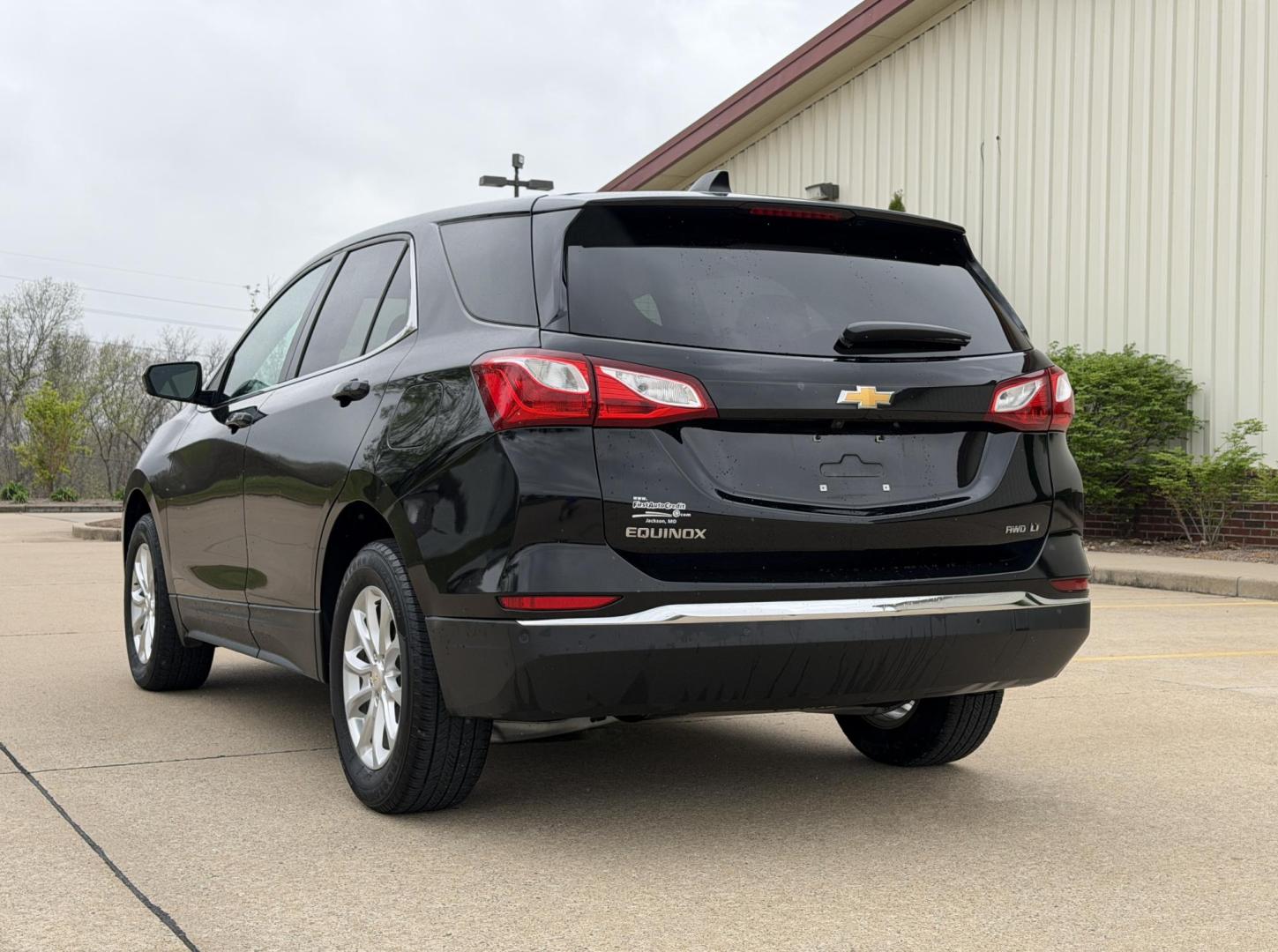 2020 BLACK /Gray Chevrolet Equinox LT AWD (2GNAXTEV6L6) with an 1.5L 4 Cyl. Turbo engine, Automatic transmission, located at 2990 Old Orchard Rd., Jackson, MO, 63755, 37.354214, -89.612106 - 2020 Chevrolet Equinox LT 80xxx miles All Wheel Drive 1.5L 4 Cyl. Automatic Backup Camera Power Driver Seat Heated Seats Bluetooth Remote Start Cruise Power Windows/Locks/Mirrors We have financing available and we accept trades! Fill out a credit application on our website or come by tod - Photo#12