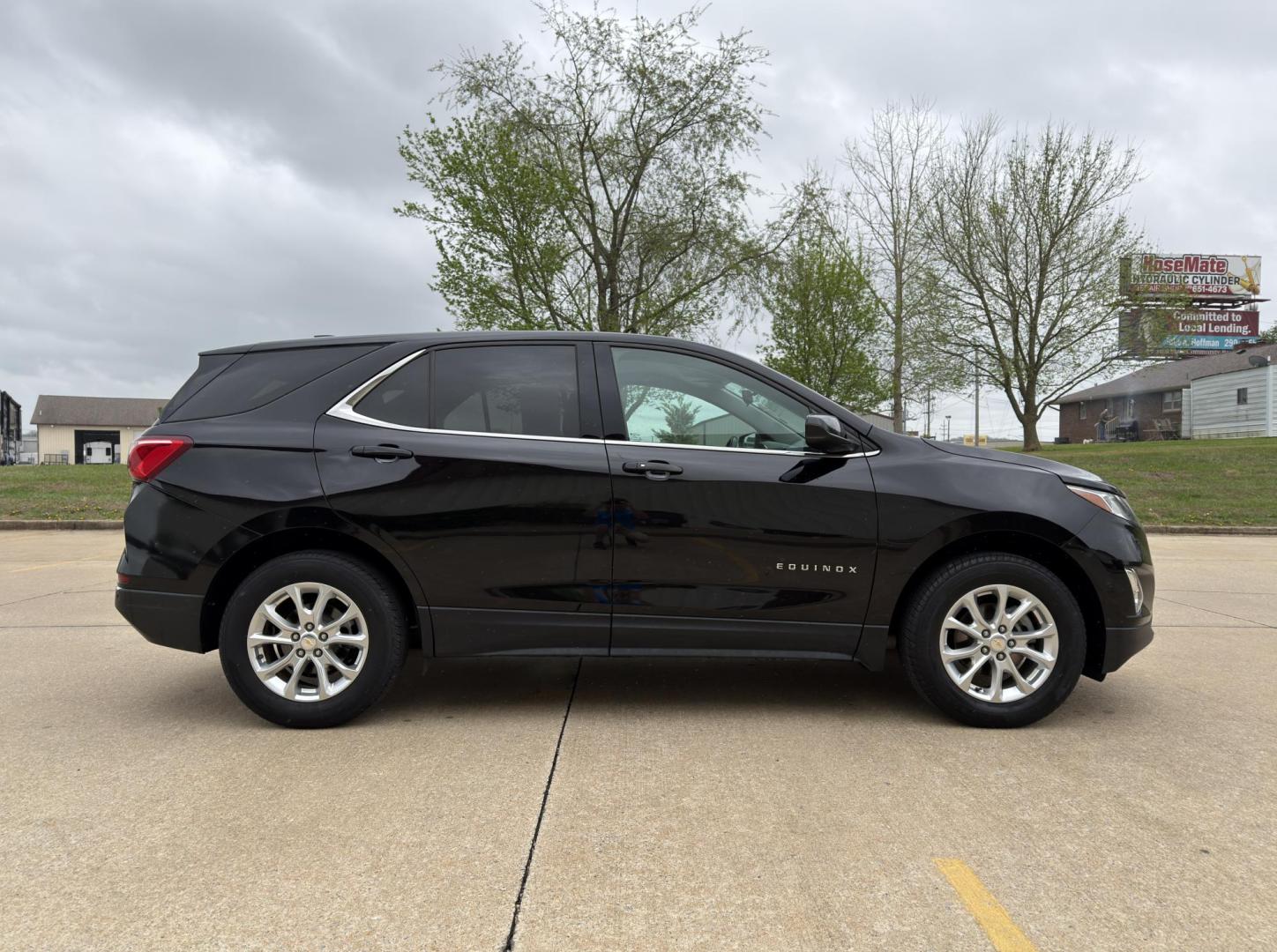 2020 BLACK /Gray Chevrolet Equinox LT AWD (2GNAXTEV6L6) with an 1.5L 4 Cyl. Turbo engine, Automatic transmission, located at 2990 Old Orchard Rd., Jackson, MO, 63755, 37.354214, -89.612106 - 2020 Chevrolet Equinox LT 80xxx miles All Wheel Drive 1.5L 4 Cyl. Automatic Backup Camera Power Driver Seat Heated Seats Bluetooth Remote Start Cruise Power Windows/Locks/Mirrors We have financing available and we accept trades! Fill out a credit application on our website or come by tod - Photo#10