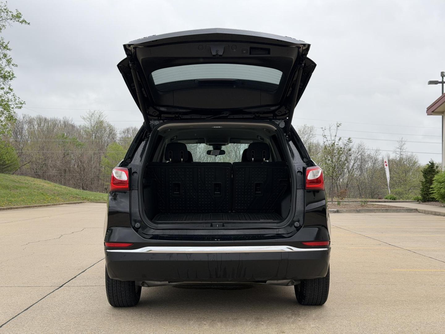 2020 BLACK /Gray Chevrolet Equinox LT AWD (2GNAXTEV6L6) with an 1.5L 4 Cyl. Turbo engine, Automatic transmission, located at 2990 Old Orchard Rd., Jackson, MO, 63755, 37.354214, -89.612106 - 2020 Chevrolet Equinox LT 80xxx miles All Wheel Drive 1.5L 4 Cyl. Automatic Backup Camera Power Driver Seat Heated Seats Bluetooth Remote Start Cruise Power Windows/Locks/Mirrors We have financing available and we accept trades! Fill out a credit application on our website or come by tod - Photo#21