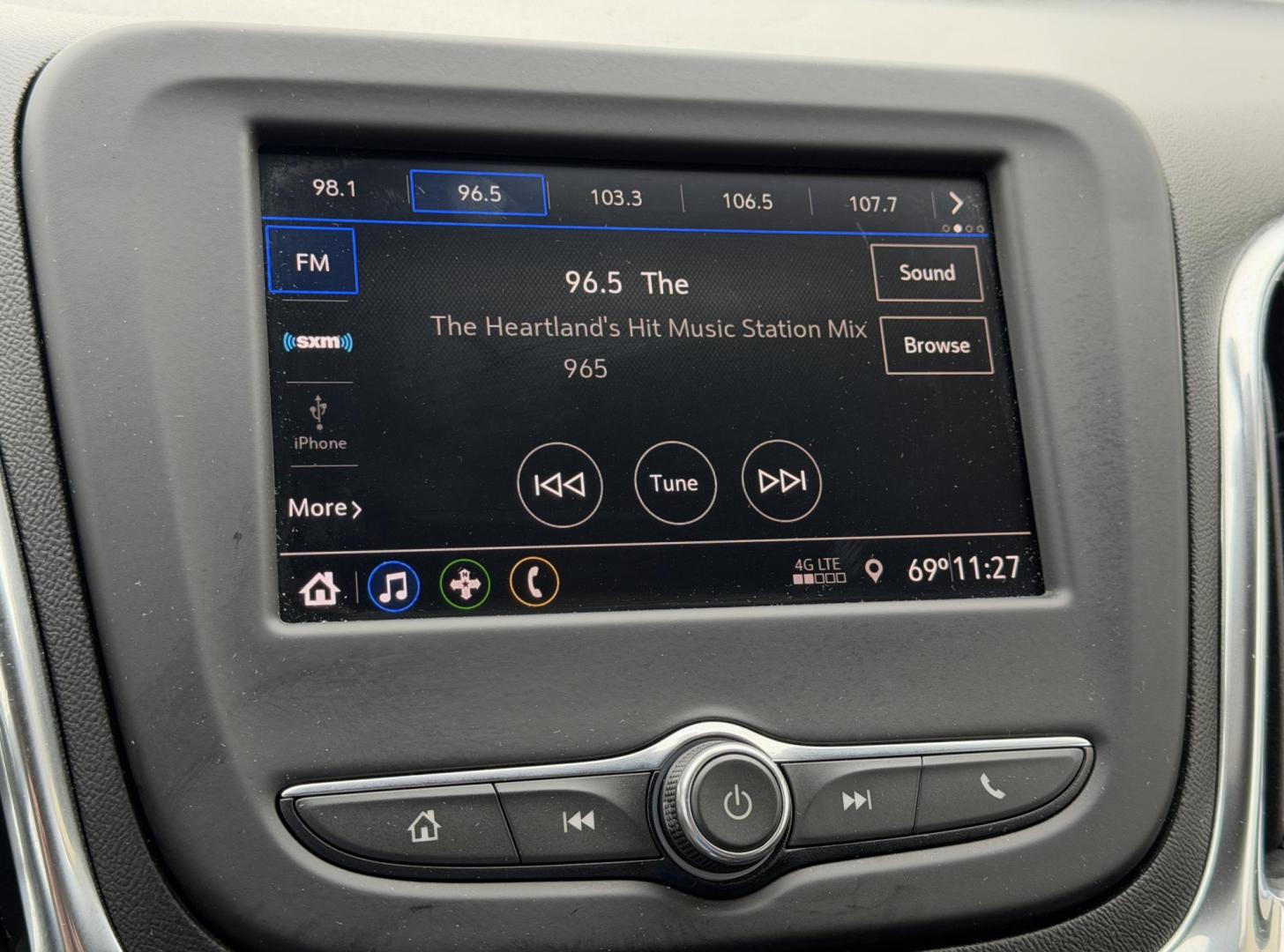 2020 BLACK /Gray Chevrolet Equinox LT AWD (2GNAXTEV6L6) with an 1.5L 4 Cyl. Turbo engine, Automatic transmission, located at 2990 Old Orchard Rd., Jackson, MO, 63755, 37.354214, -89.612106 - 2020 Chevrolet Equinox LT 80xxx miles All Wheel Drive 1.5L 4 Cyl. Automatic Backup Camera Power Driver Seat Heated Seats Bluetooth Remote Start Cruise Power Windows/Locks/Mirrors We have financing available and we accept trades! Fill out a credit application on our website or come by tod - Photo#31