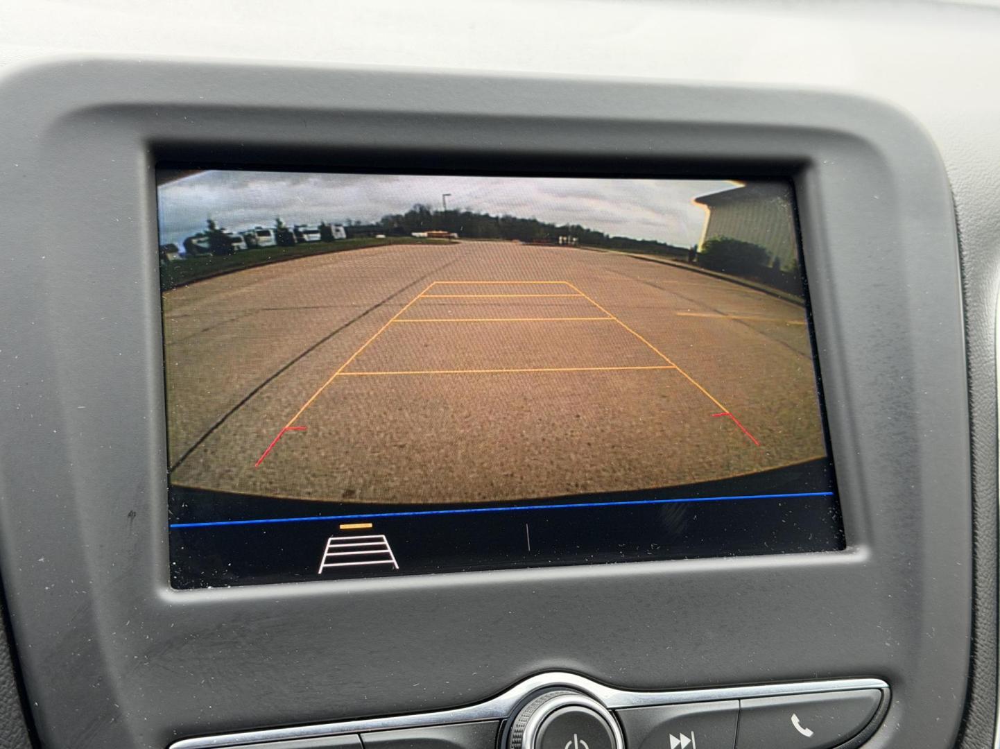 2020 BLACK /Gray Chevrolet Equinox LT AWD (2GNAXTEV6L6) with an 1.5L 4 Cyl. Turbo engine, Automatic transmission, located at 2990 Old Orchard Rd., Jackson, MO, 63755, 37.354214, -89.612106 - 2020 Chevrolet Equinox LT 80xxx miles All Wheel Drive 1.5L 4 Cyl. Automatic Backup Camera Power Driver Seat Heated Seats Bluetooth Remote Start Cruise Power Windows/Locks/Mirrors We have financing available and we accept trades! Fill out a credit application on our website or come by tod - Photo#3